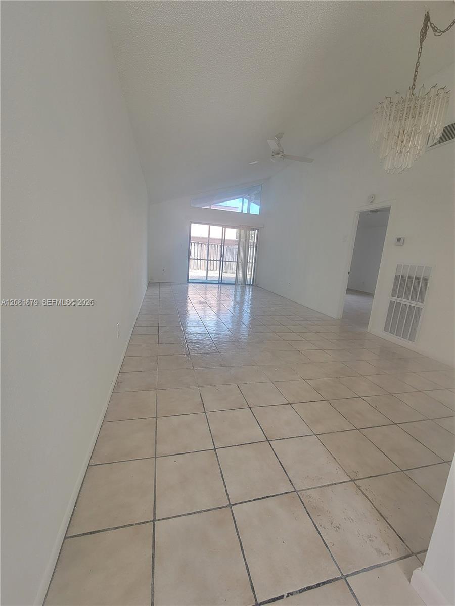 1724 NW 73rd Ave # 57 — Photo 4