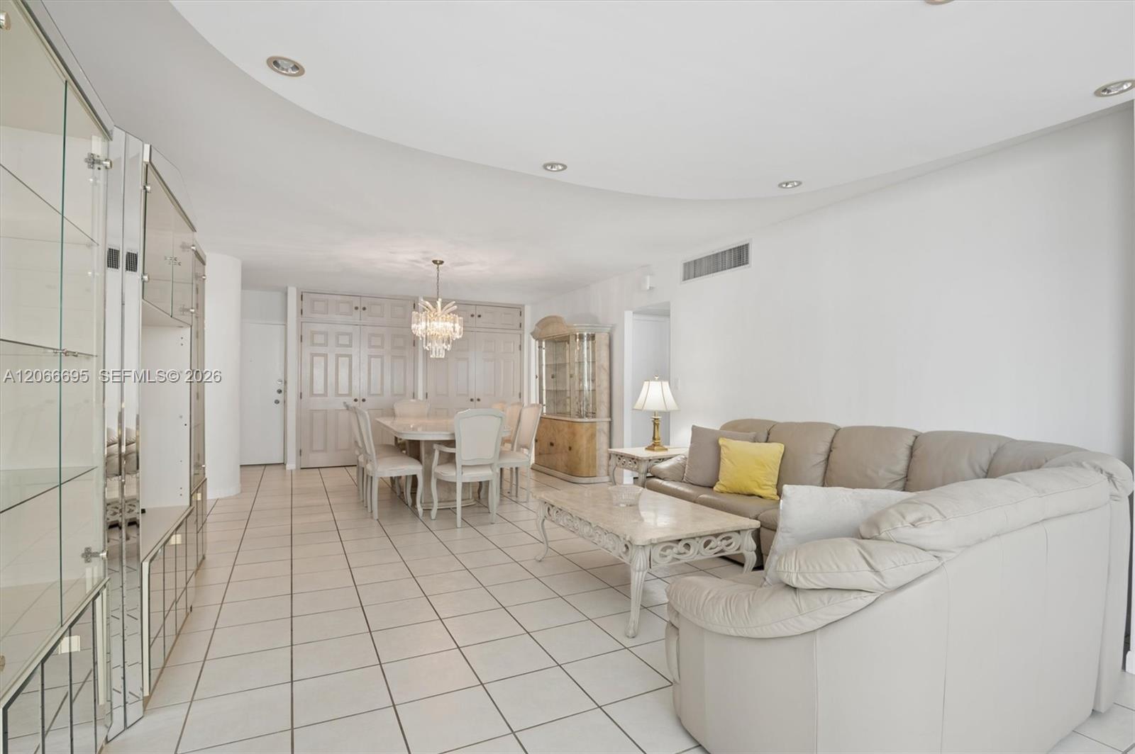 5005 Collins Ave # 424, Miami Beach FL 33140