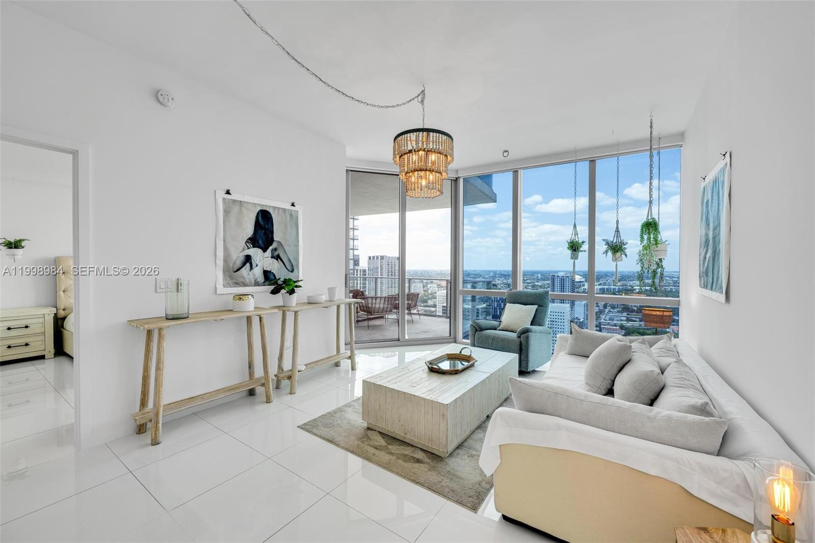 851 NE 1st Ave # 3708, Miami FL 33132