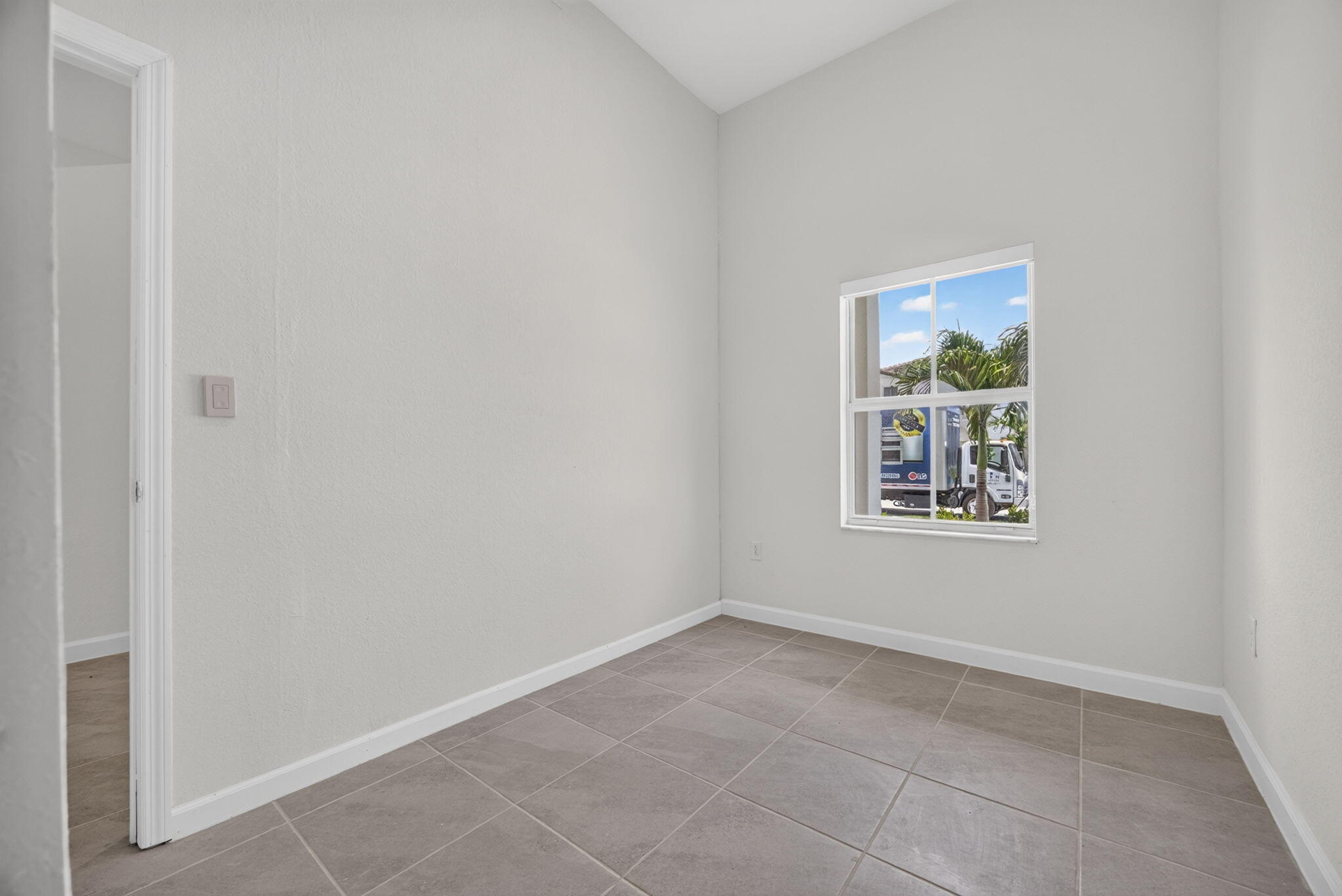 2444 SE 29th Drive # A View 5