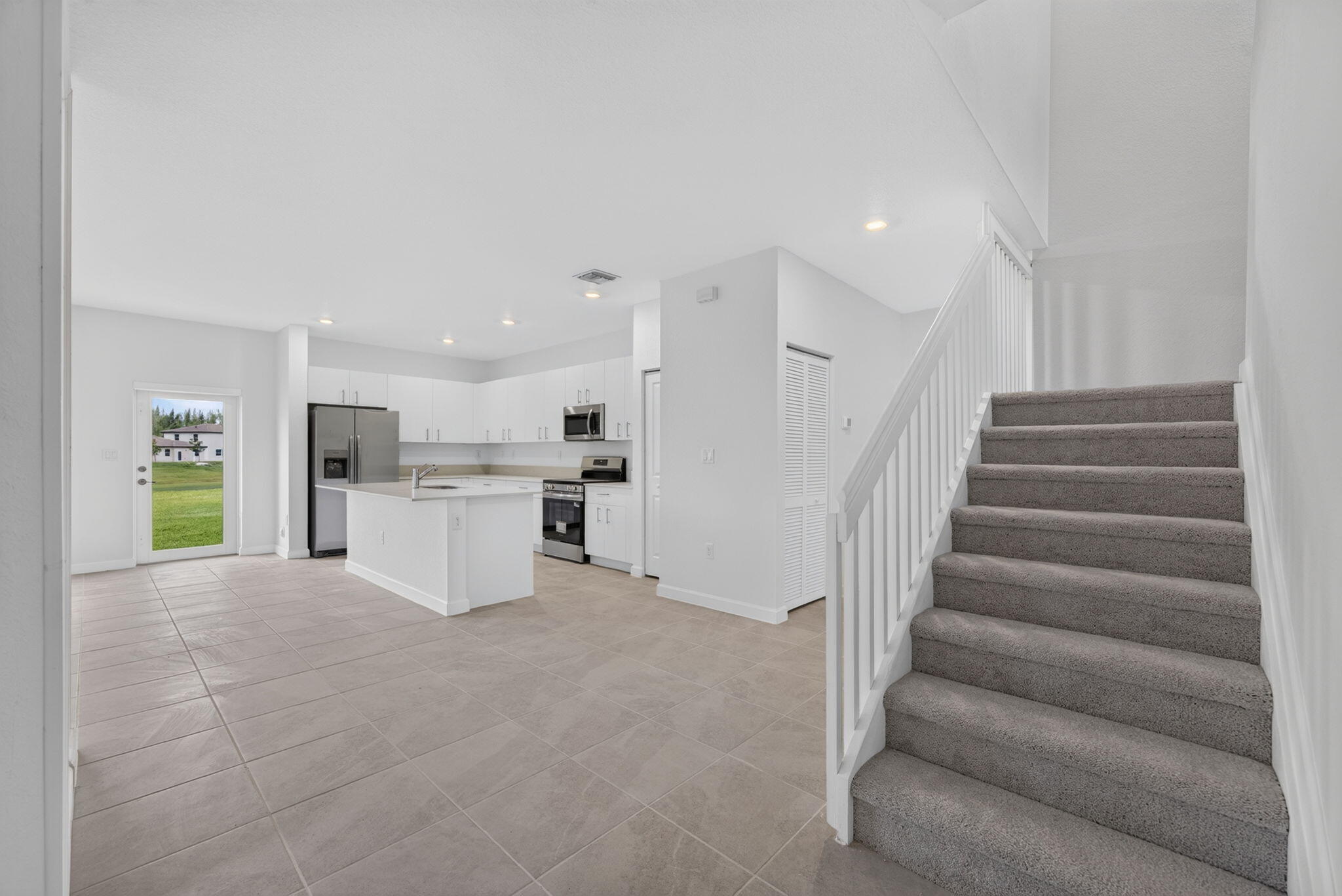 2444 SE 29th Drive # A View 4