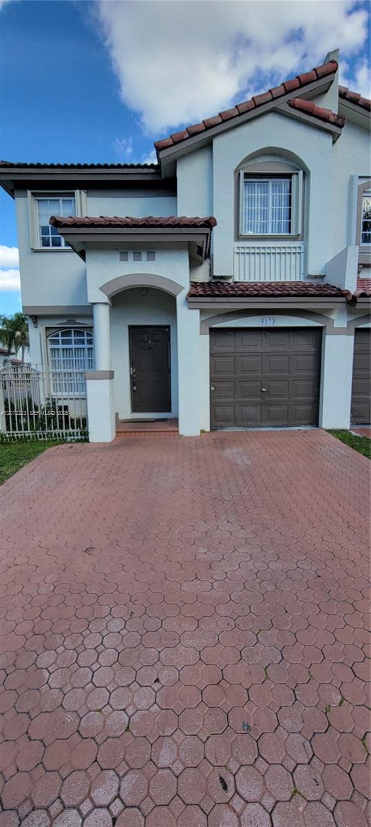 5173 NW 114th Pl — Photo 4