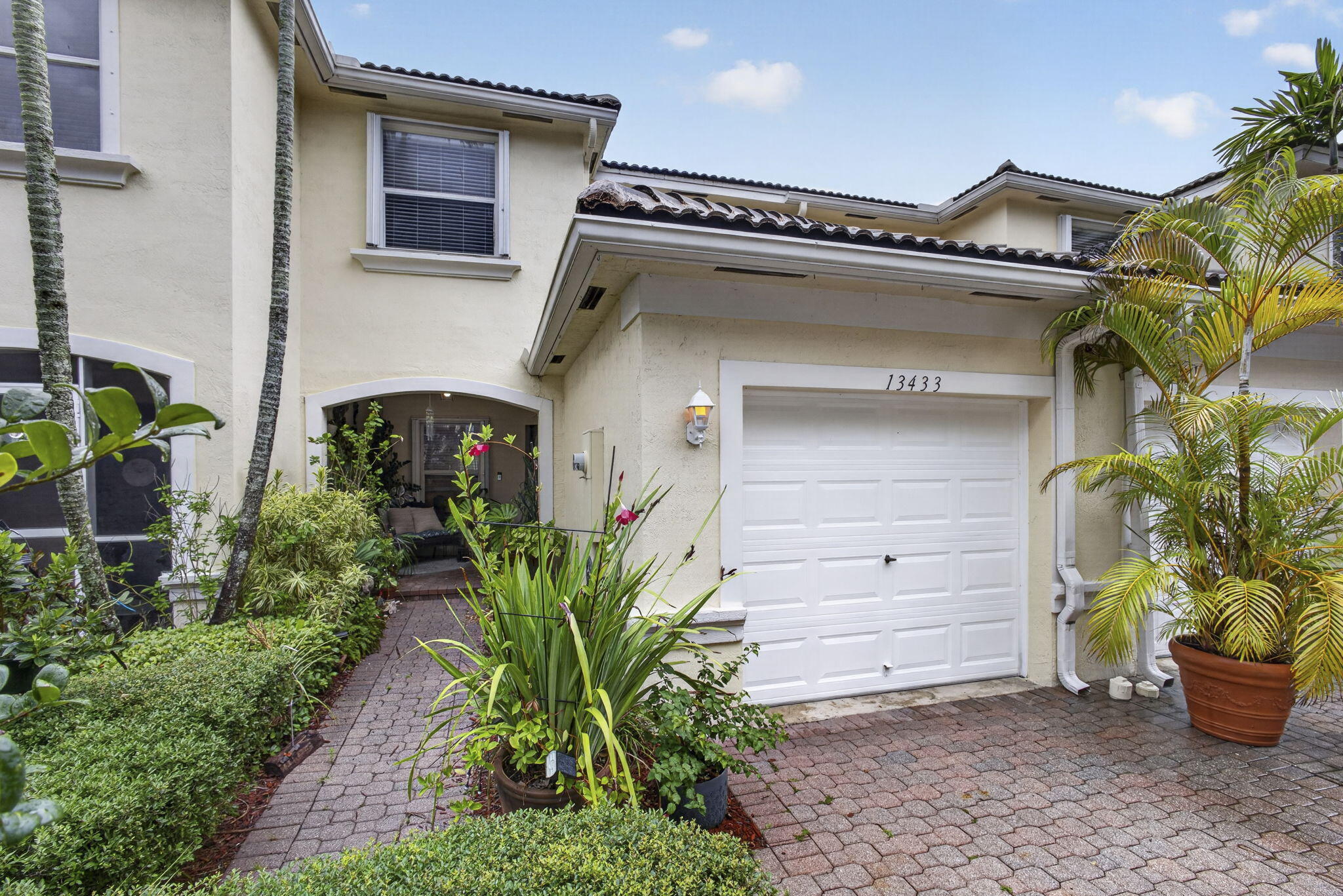 13433 Georgian Court, Wellington FL 33414