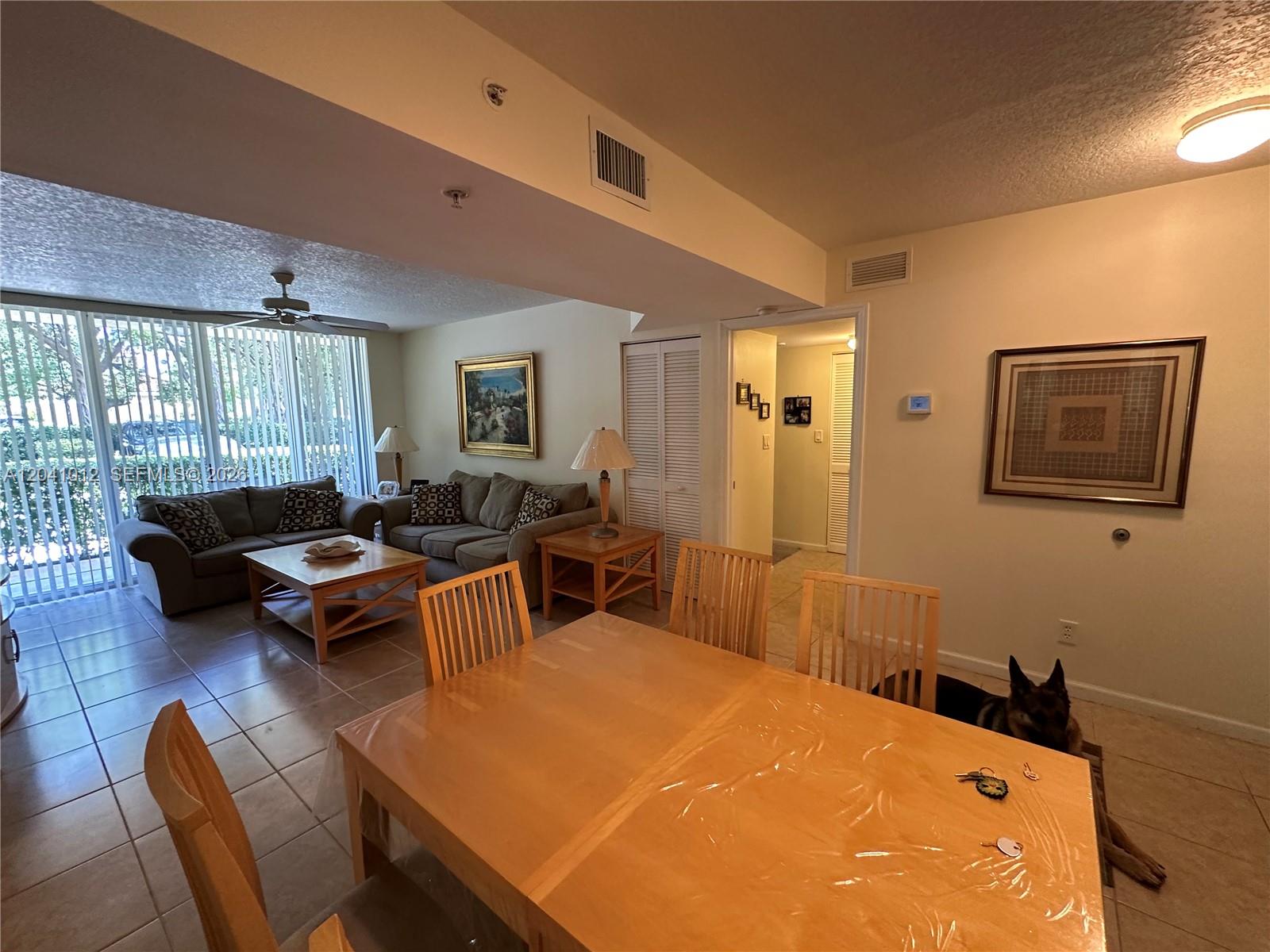 619 E Sheridan St # 105 — Photo 5