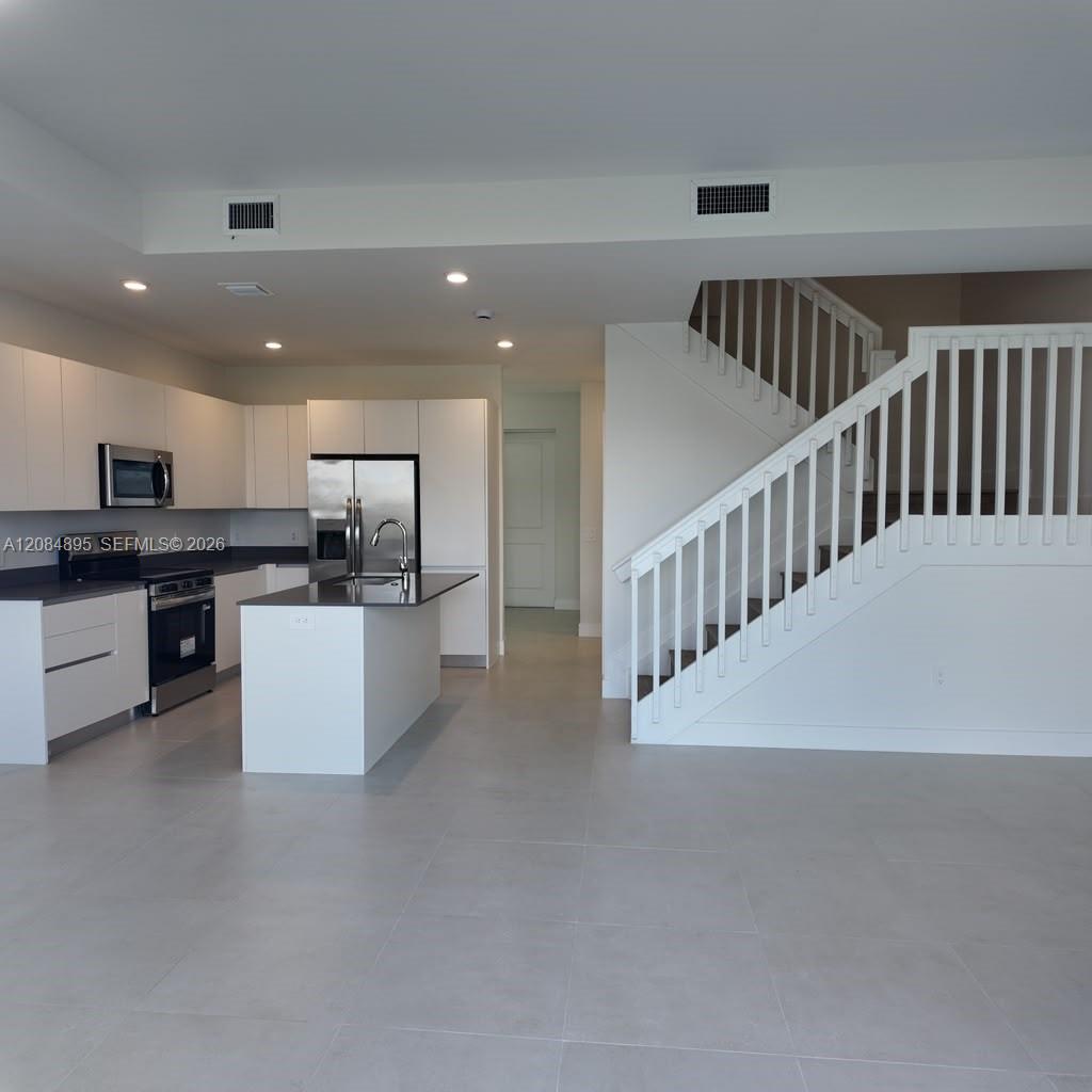 19111 SW 344th Ter — Photo 3