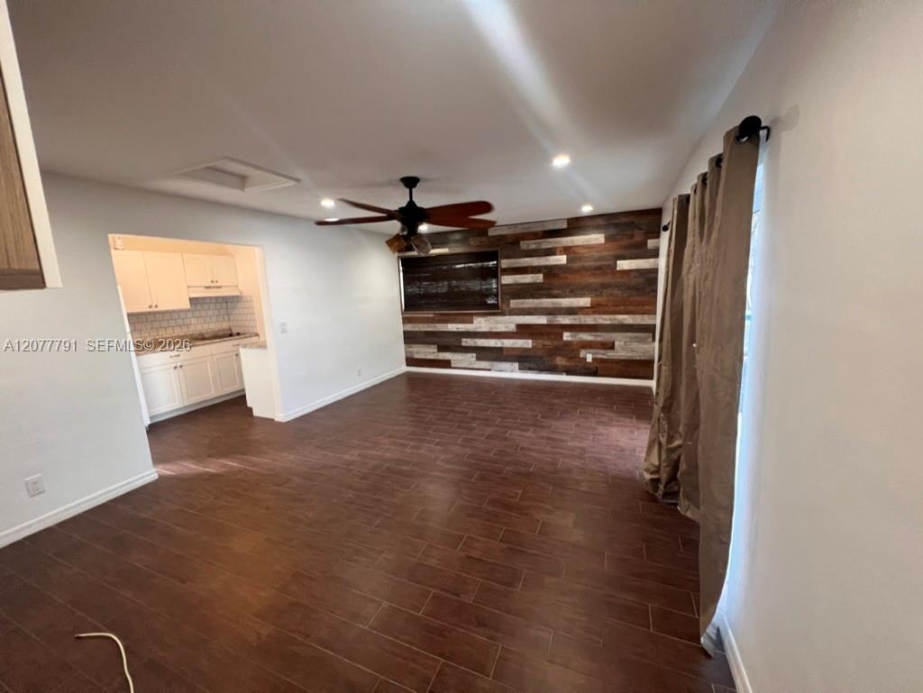 4912 Van Buren St # B — Photo 2