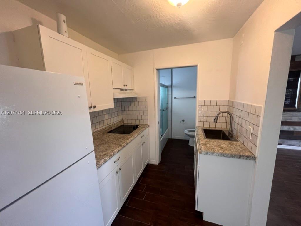 4912 Van Buren St # B — Photo 3