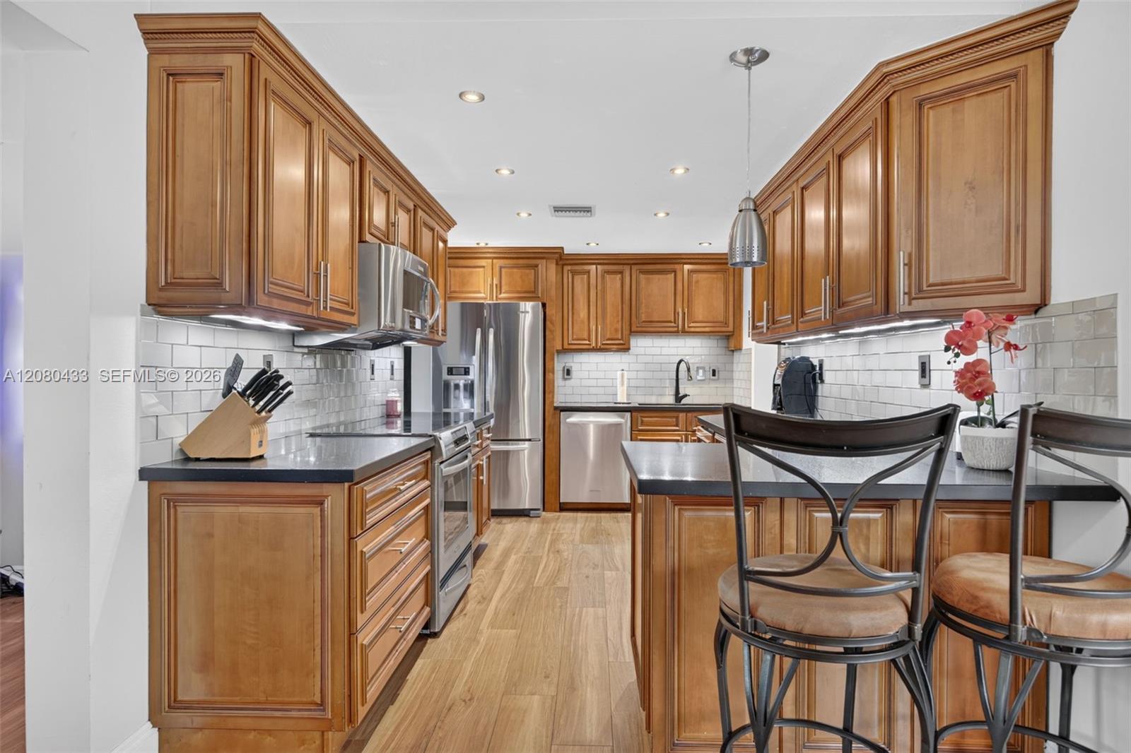 18211 SW 95th Ct — Photo 5