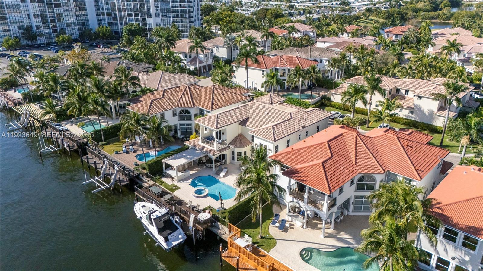 1555 Windjammer Way — Photo 4