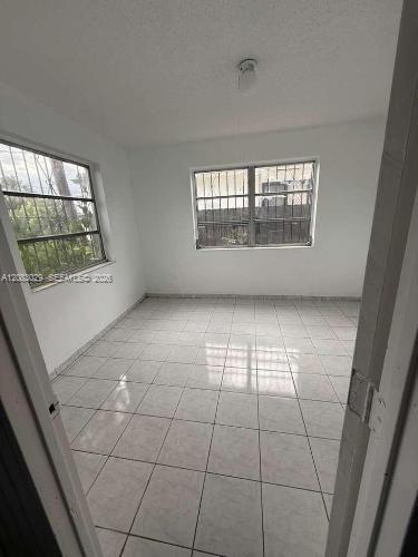 8835 SW 27th St — Photo 5