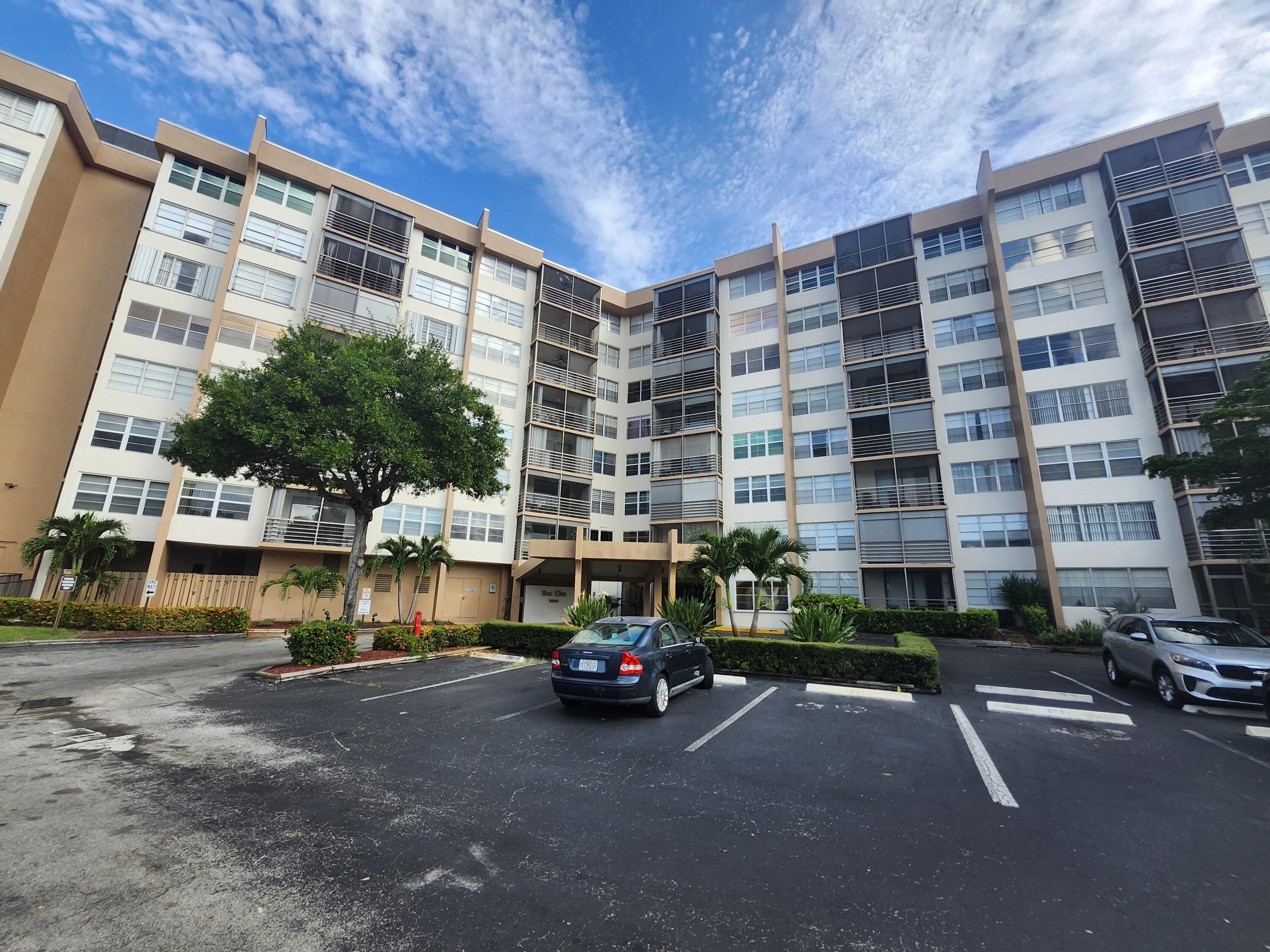 1000 St Charles Place # 305, Pembroke Pines FL 33026