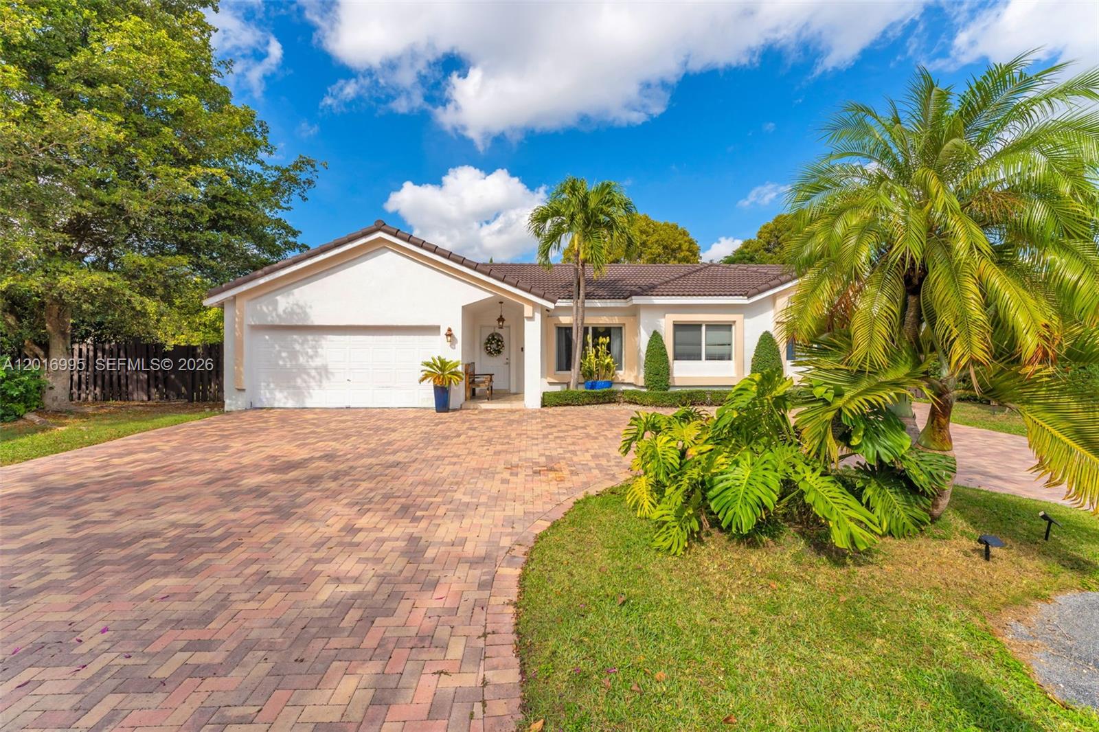 15325 SW 54th Ter, Miami FL 33185