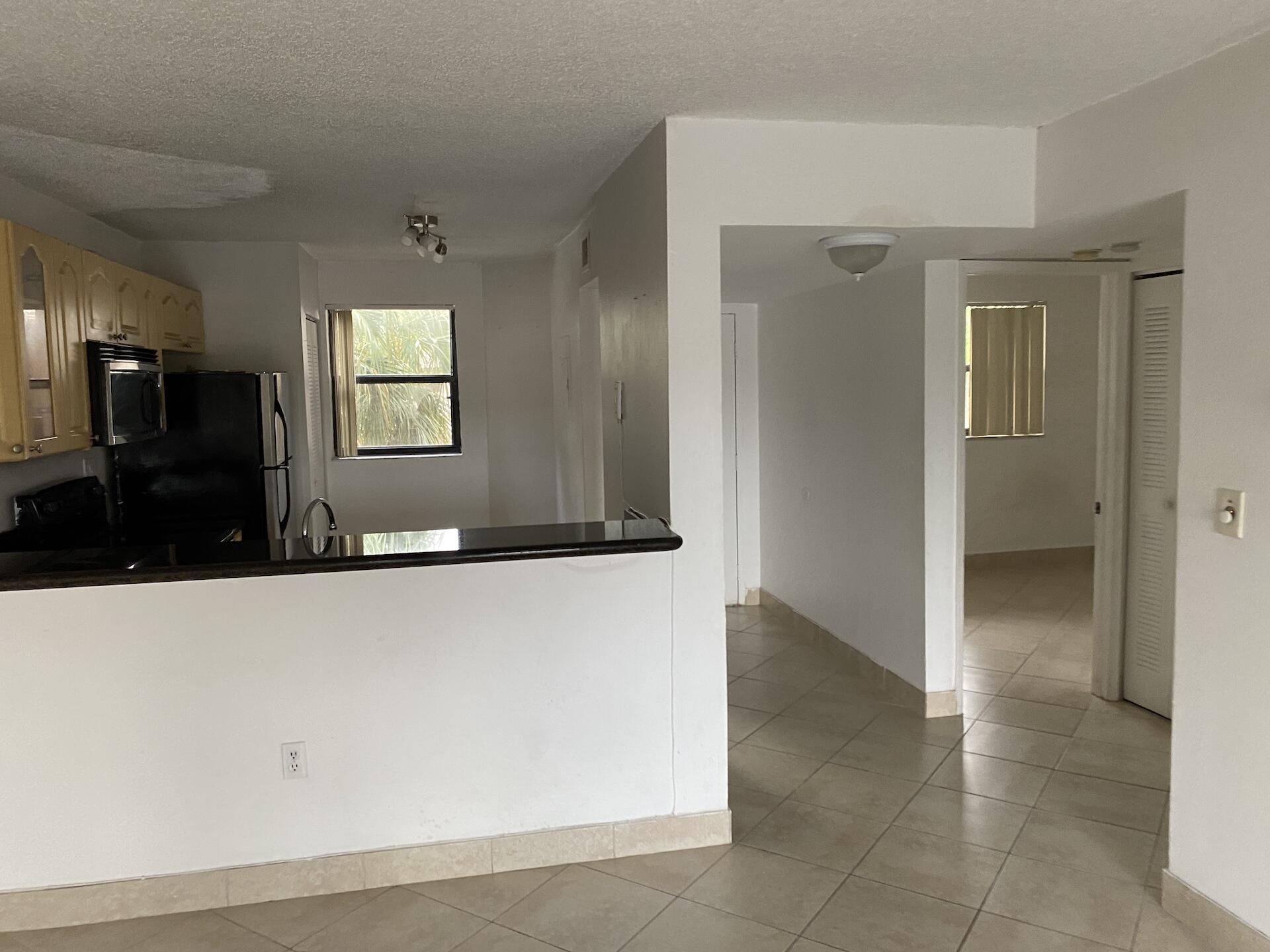 9938 Nob Hill Lane # 9938 — Photo 2