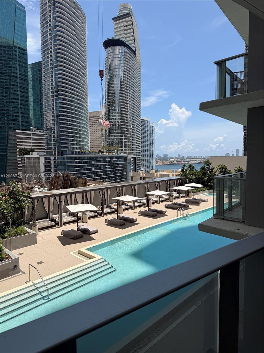 77 SE 5th St. # 1505, Miami FL 33131