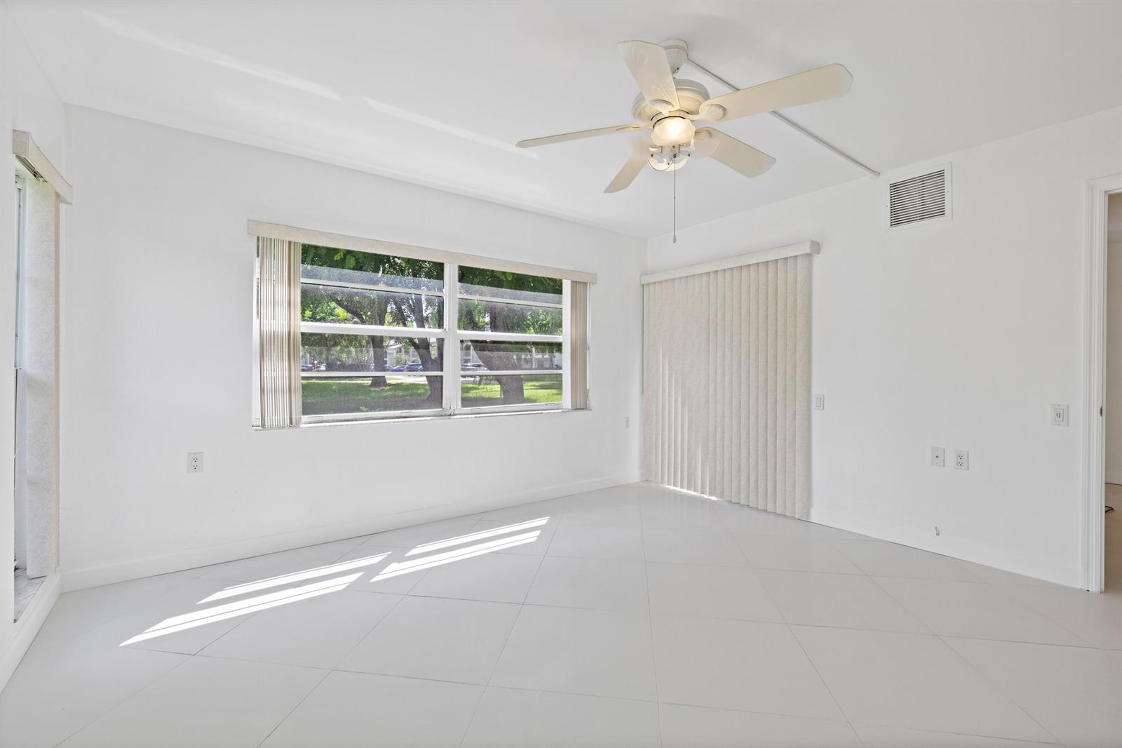 1105 Bahama Bend Apt A1-13