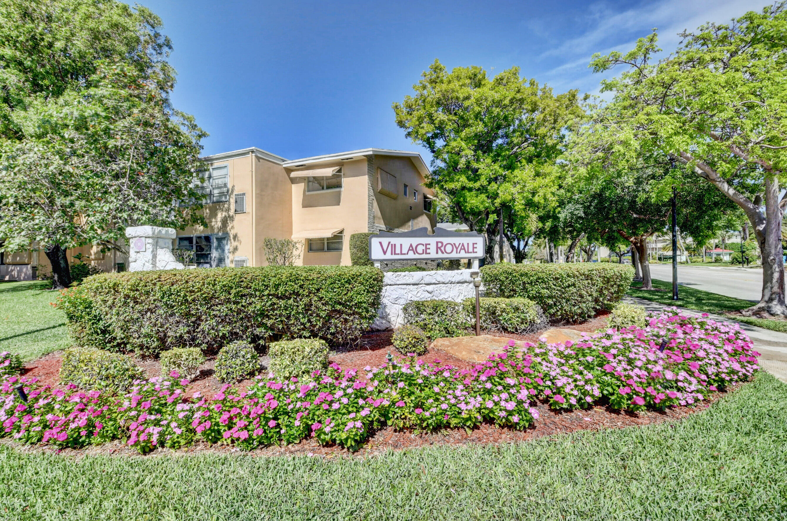 2152 NE 1st Way # 205, Boynton Beach FL 33435