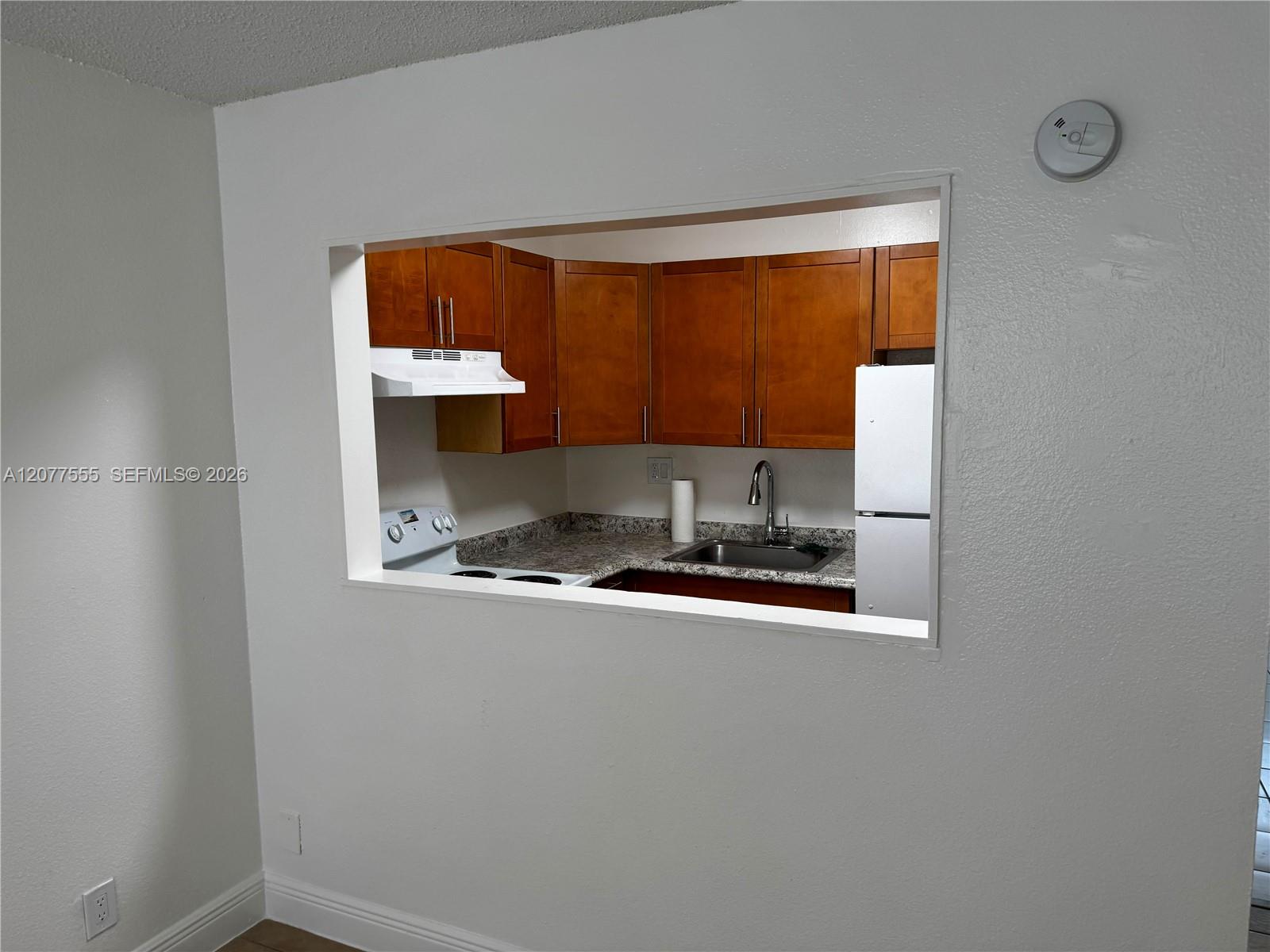 241 SE 9th Ave # 203 — Photo 4