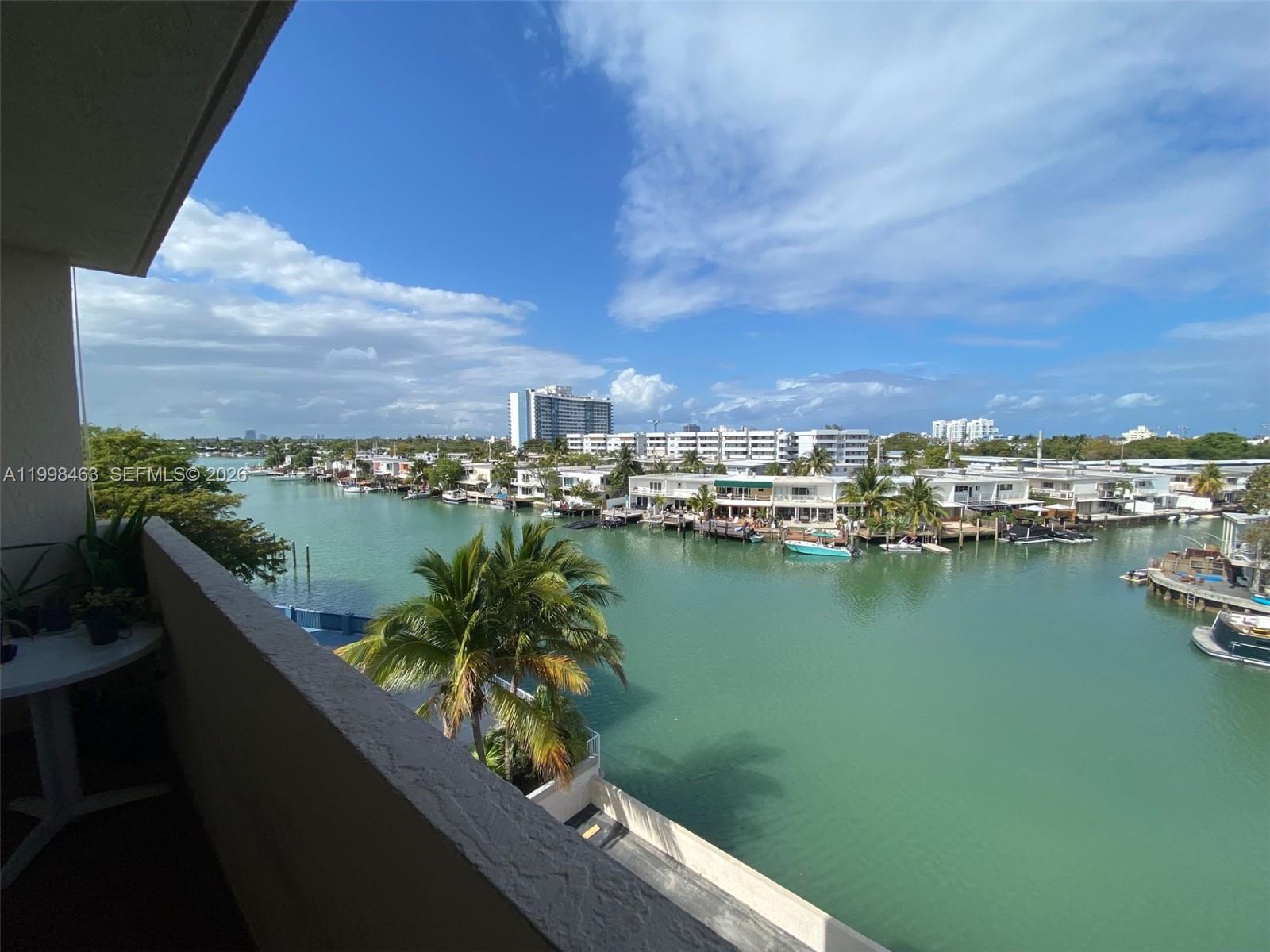 7125 Bay Dr # 506, Miami Beach FL 33141
