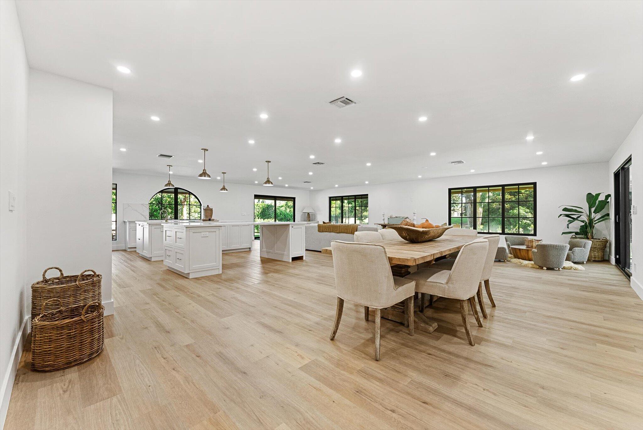 4456 Hickory Drive — Photo 3