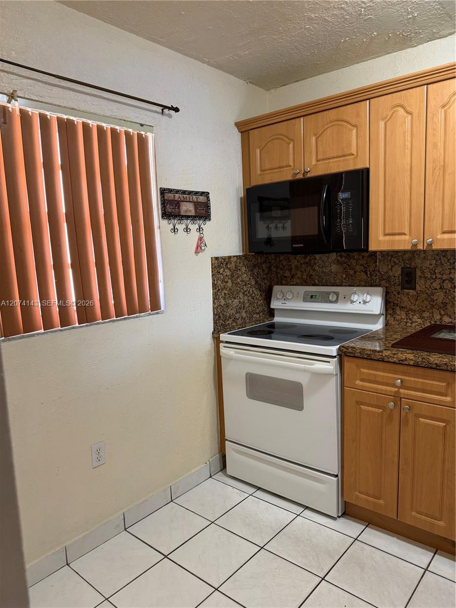 1855 W 60th St # 249 — Photo 3