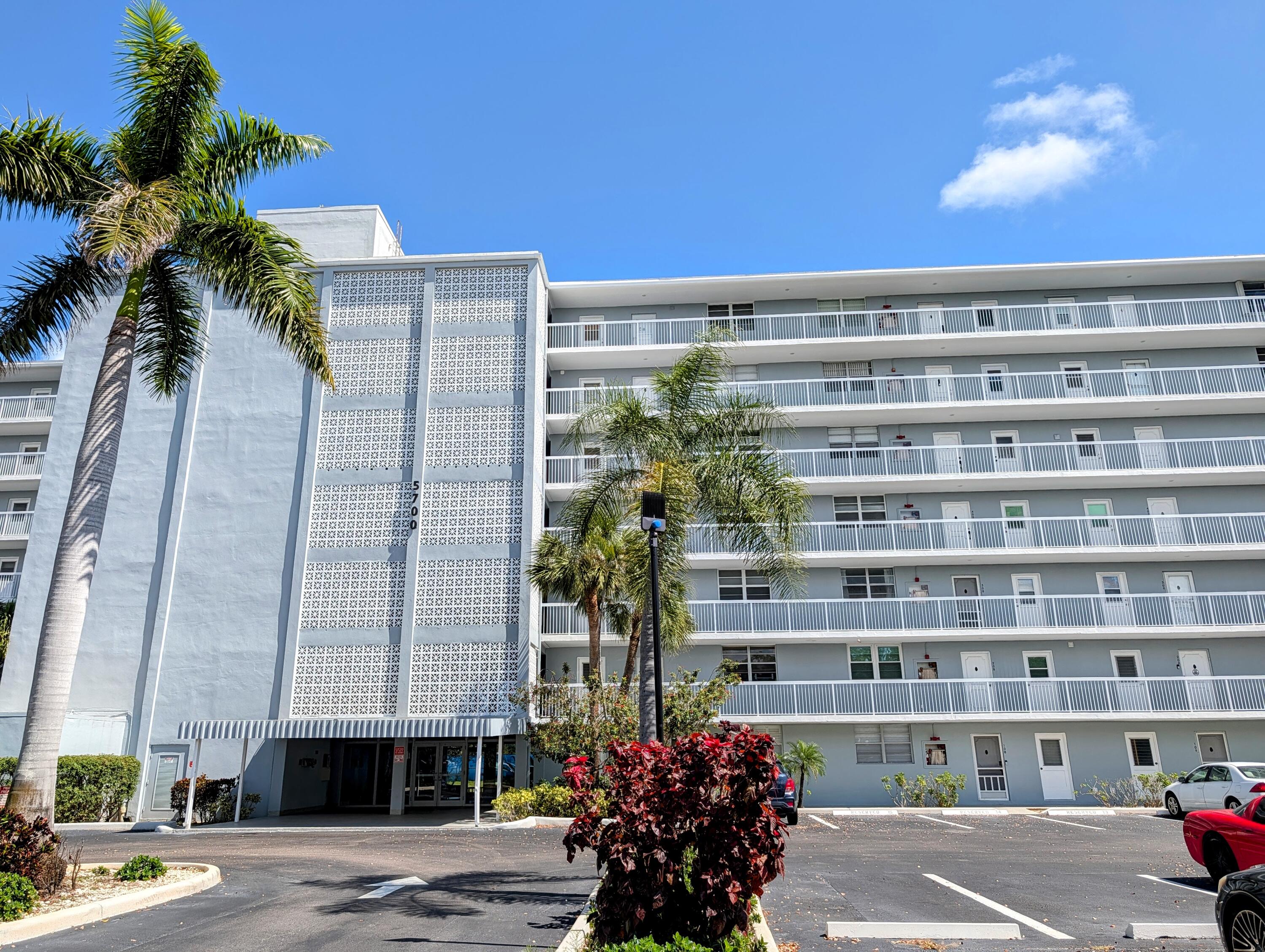 5700 NW 2nd Avenue # 509, Boca Raton FL 33487