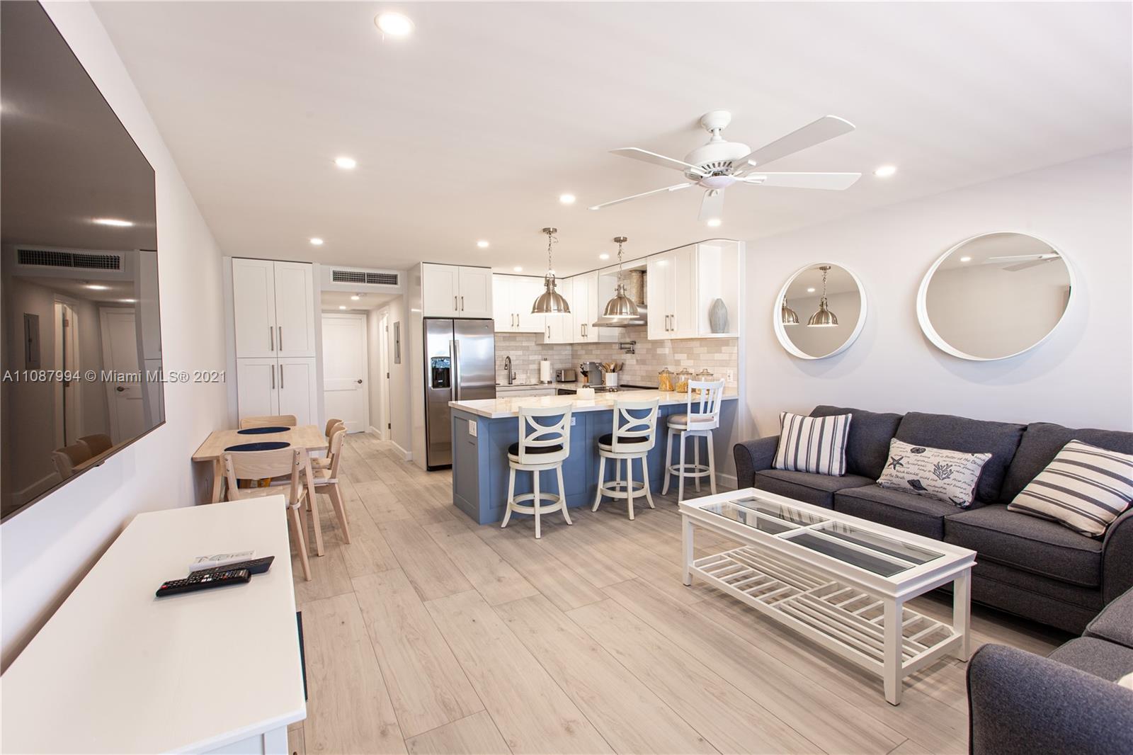 300 Oregon St # 204, Hollywood FL 33019
