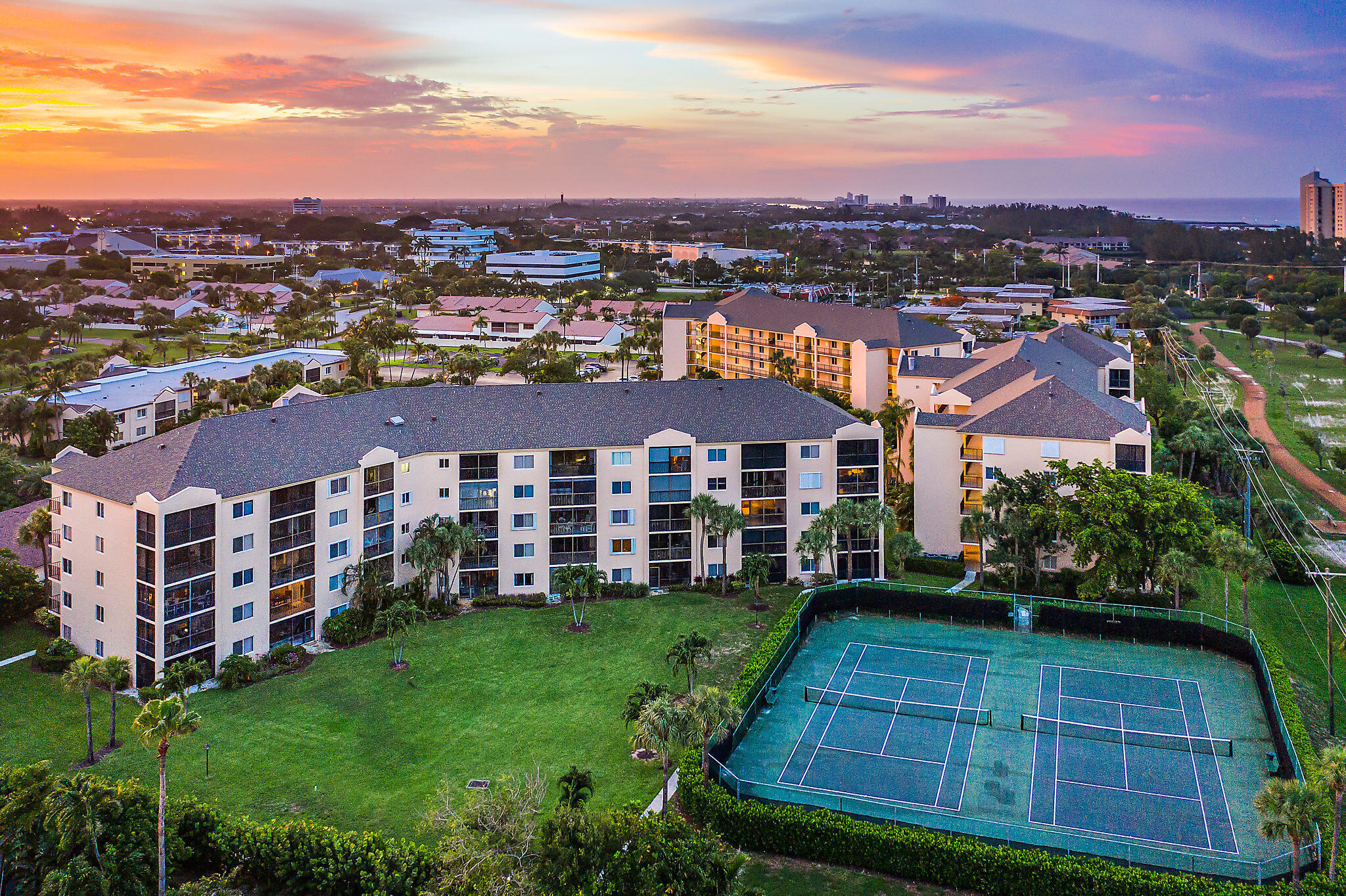275 Palm Avenue # A301, Jupiter FL 33477