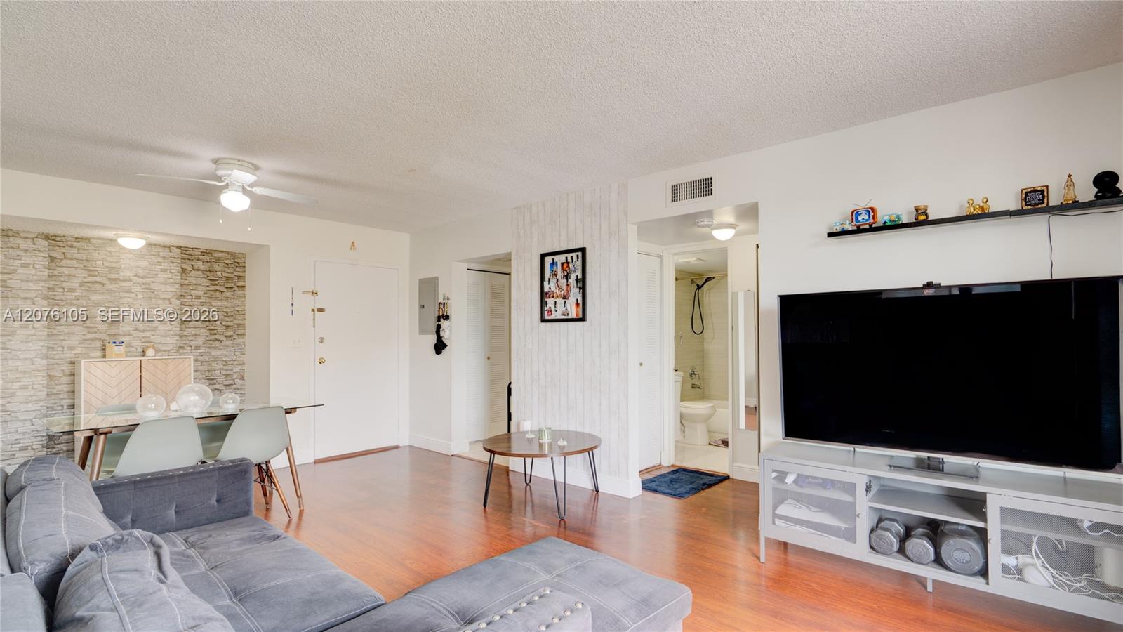 8320 NW 8th St # 302 — Photo 3