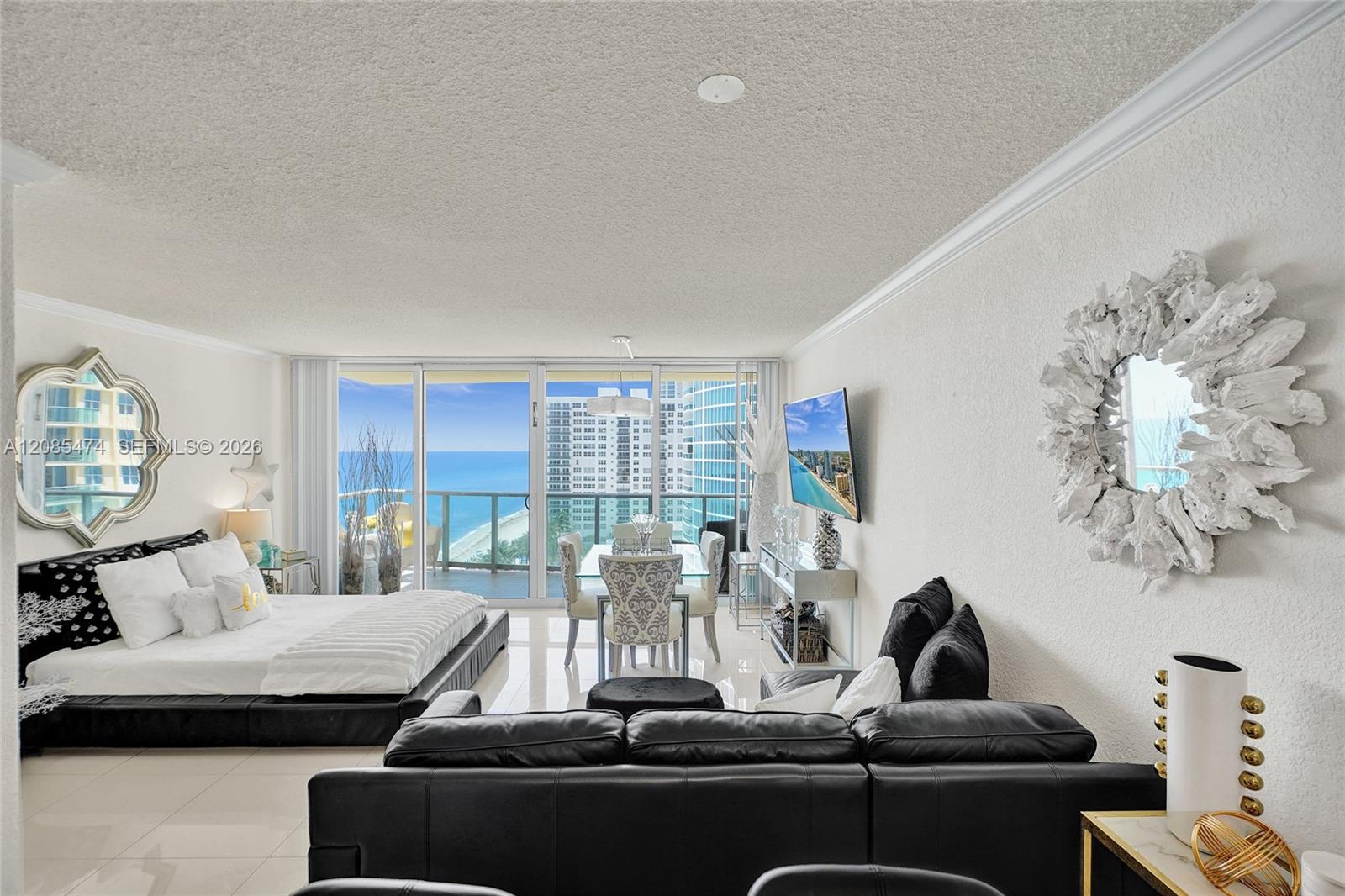 2501 S Ocean Dr — Photo 5