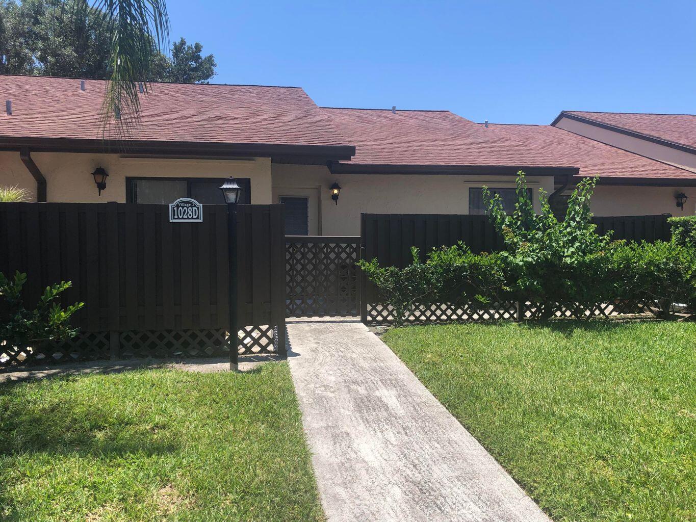 1028 Green Pine Boulevard # D, West Palm Beach FL 33409