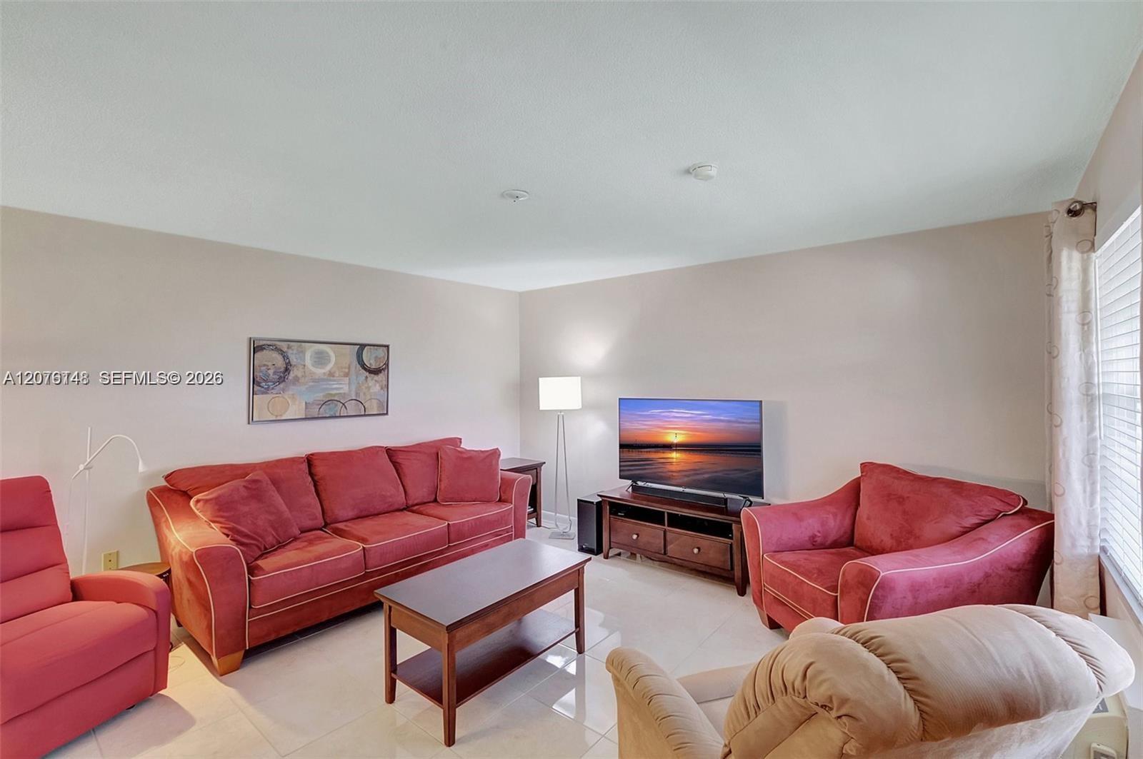 17001 NE 13th ave # 306 — Photo 4