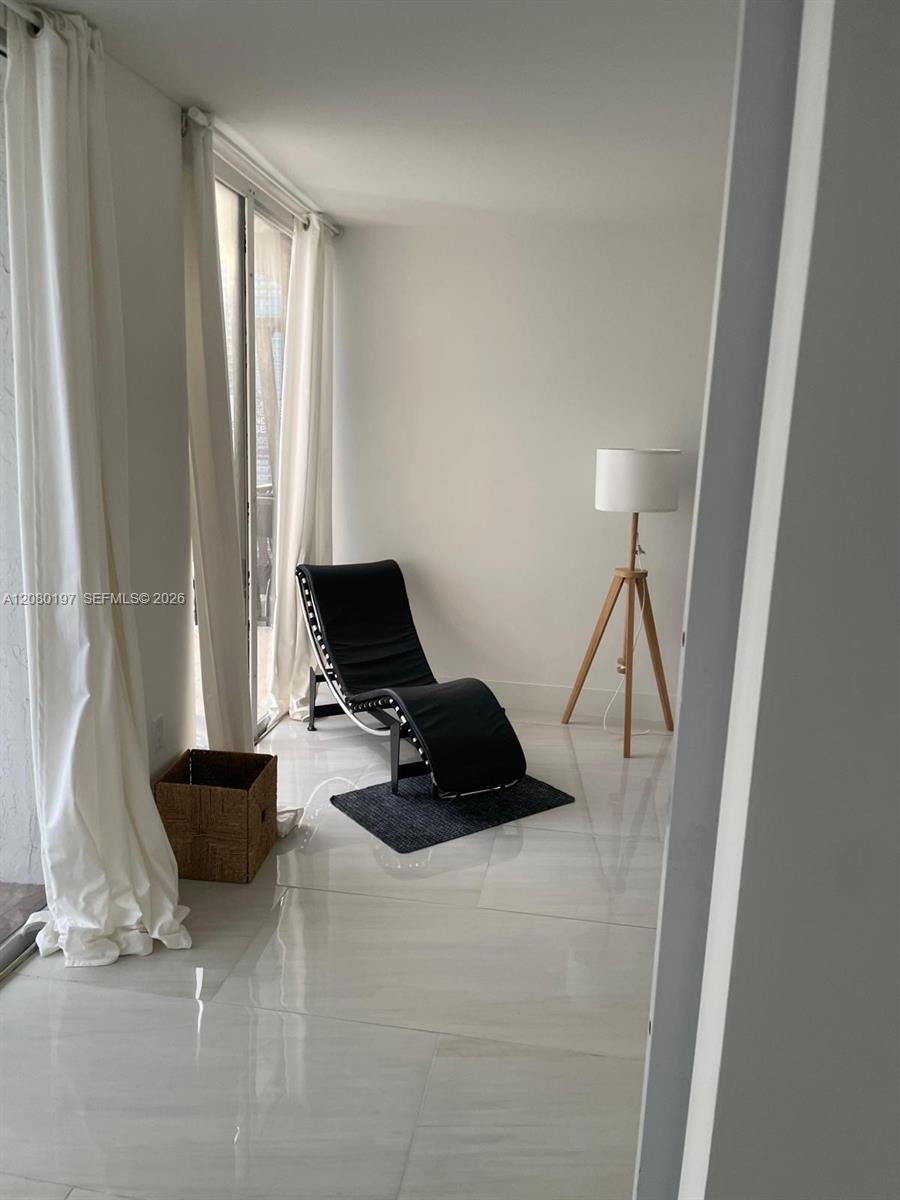555 NE 15th St # 27K — Photo 4