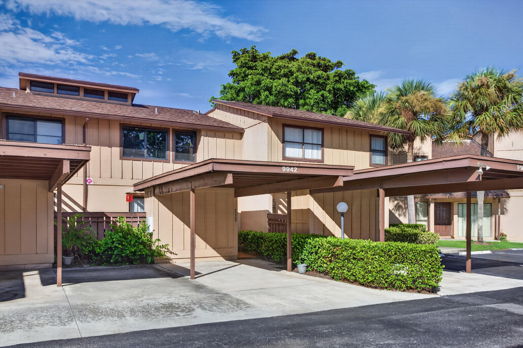 9942 Royal Palm Boulevard — Photo 3