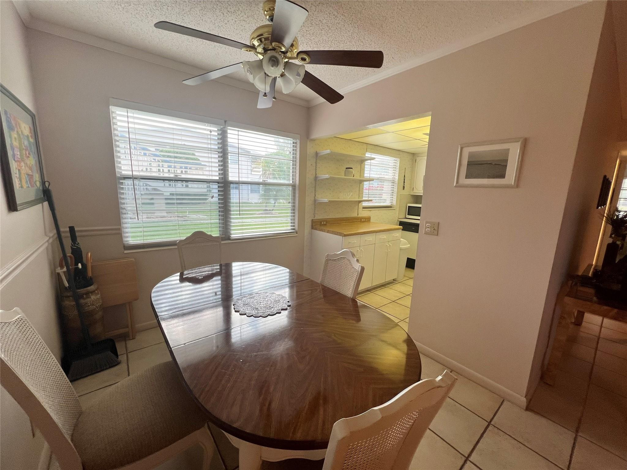 244 Farnham K # 244 — Photo 5