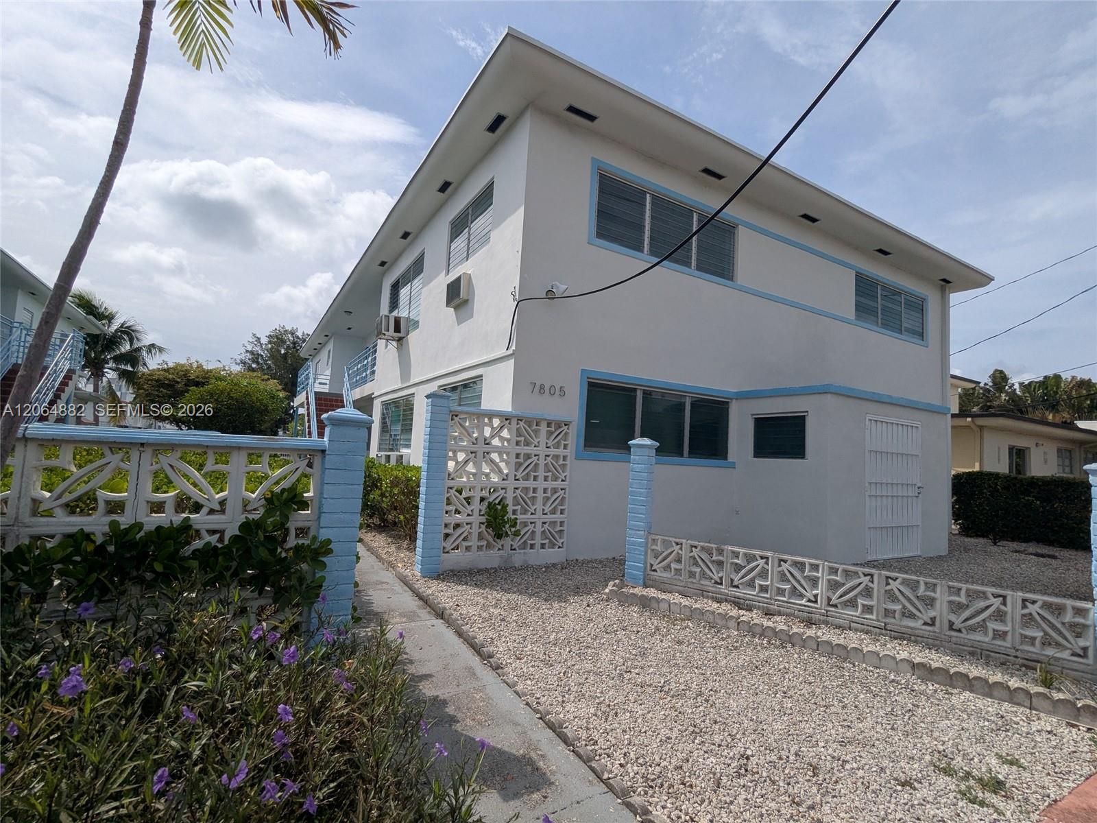 7805 Crespi Blvd # 4, Miami Beach FL 33141