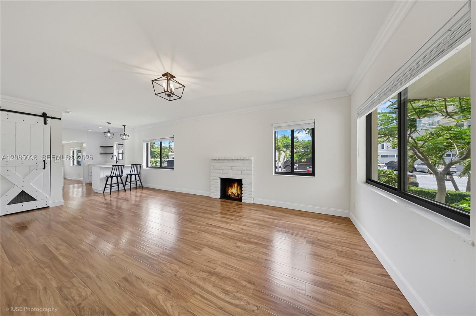 3640 SW 11th St — Photo 5