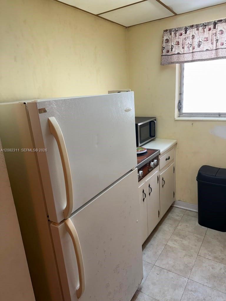 8132 Harding Ave # 9 — Photo 3