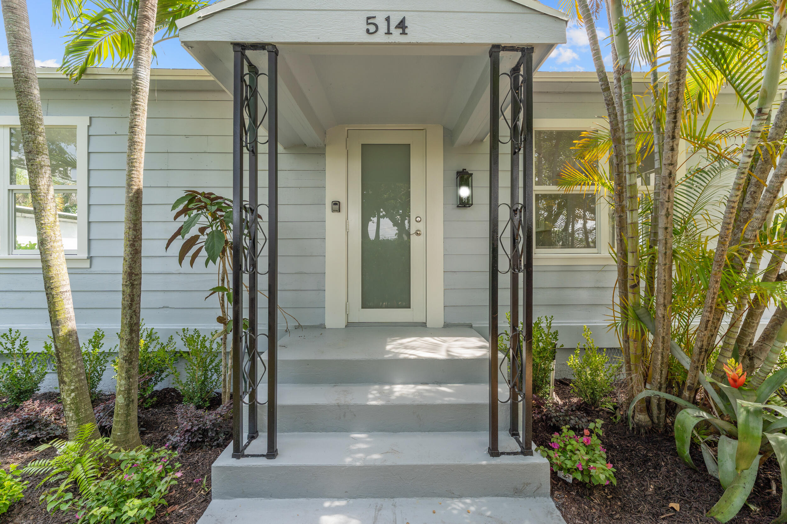 514 52ND Street, West Palm Beach FL 33407