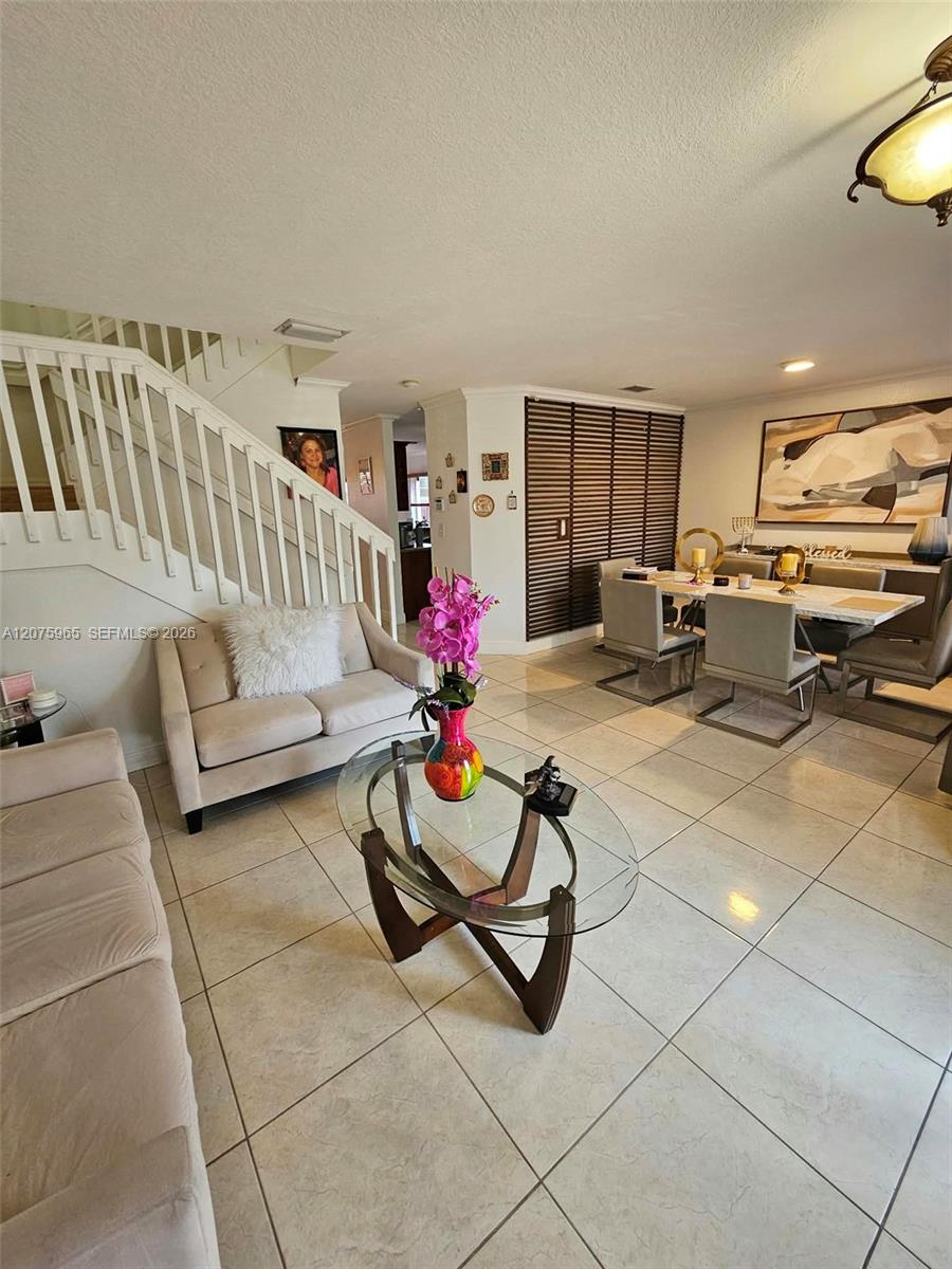 16435 SW 96th Ter # 16435 — Photo 3