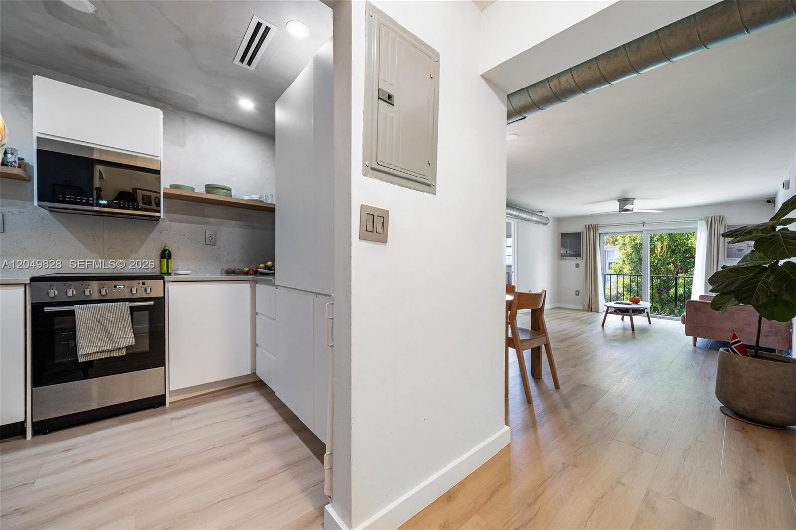 1900 Meridian Ave # 204 View 10