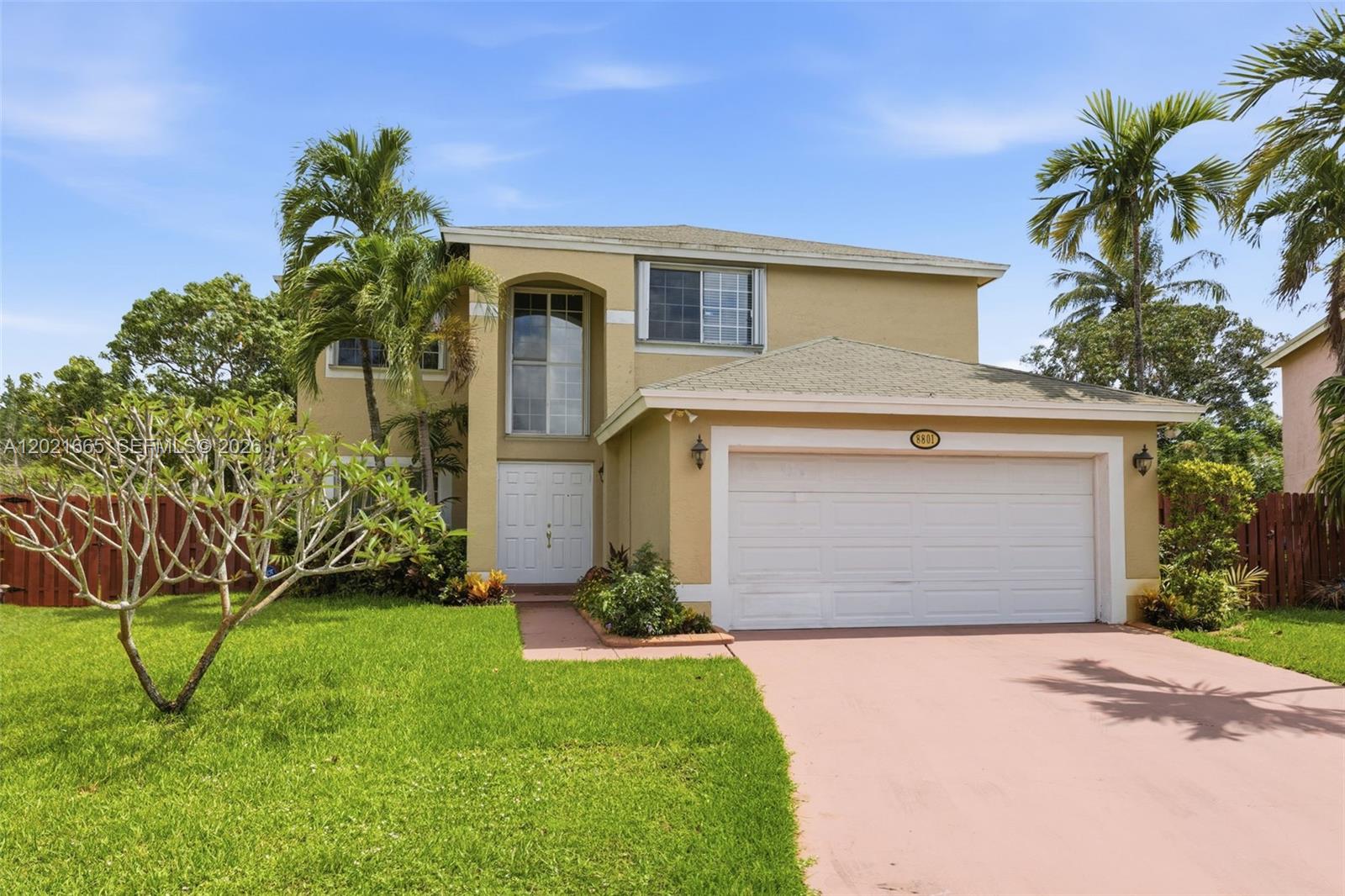 8801 SW 9th Ct, Pembroke Pines FL 33025