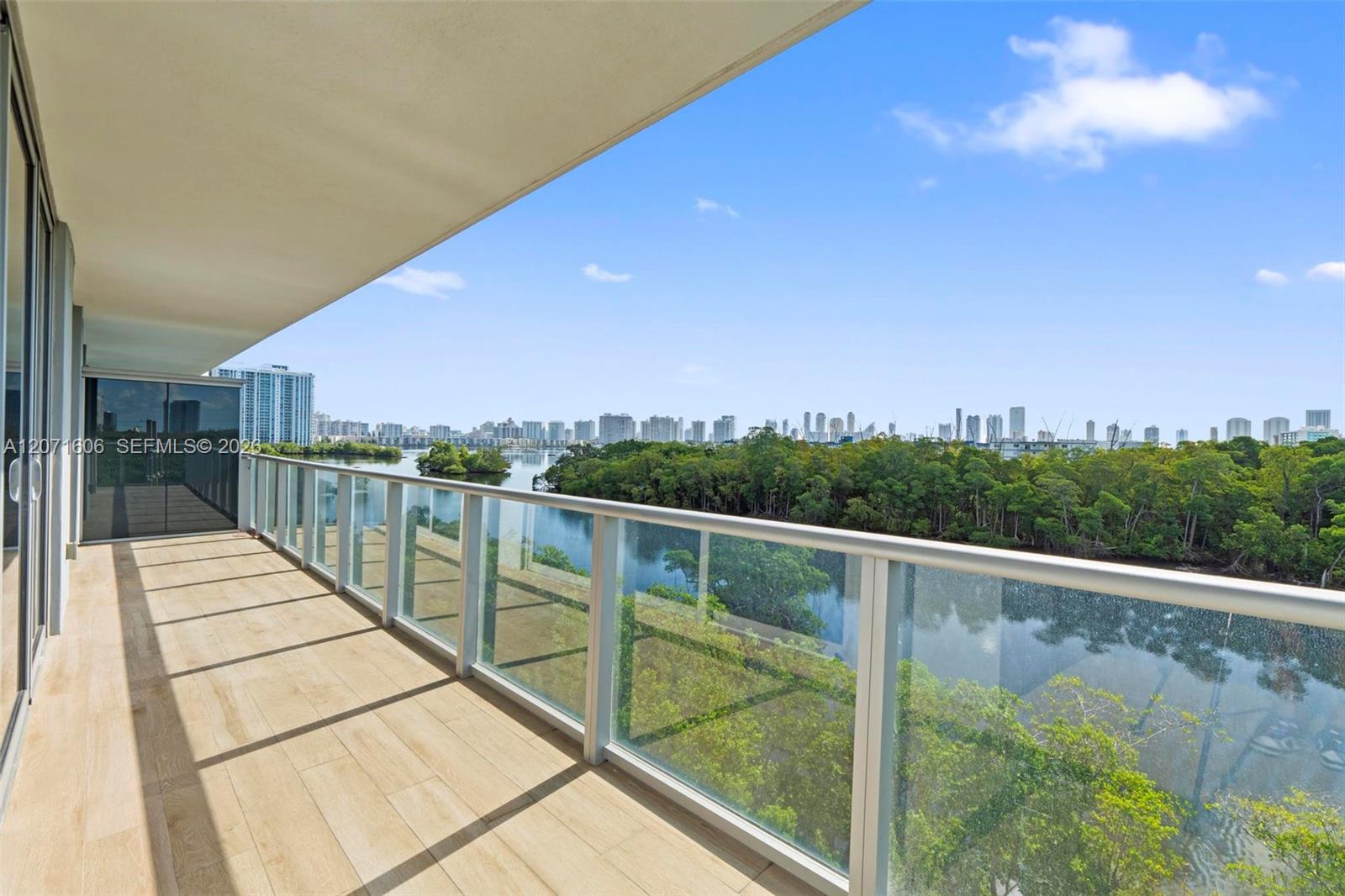 16385 Biscayne Blvd # 521 View 15
