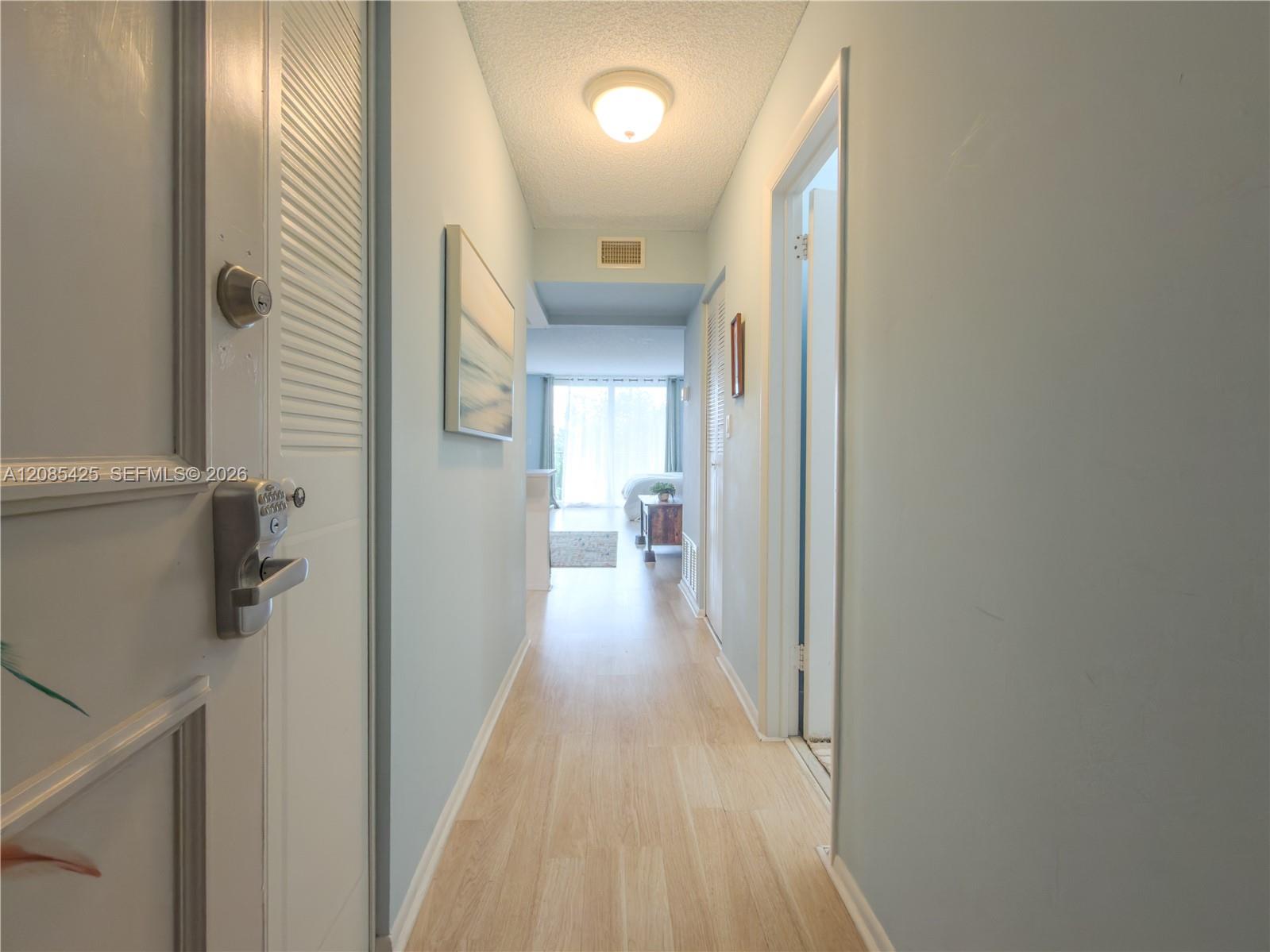 12500 NE 15th Ave # 312 — Photo 5