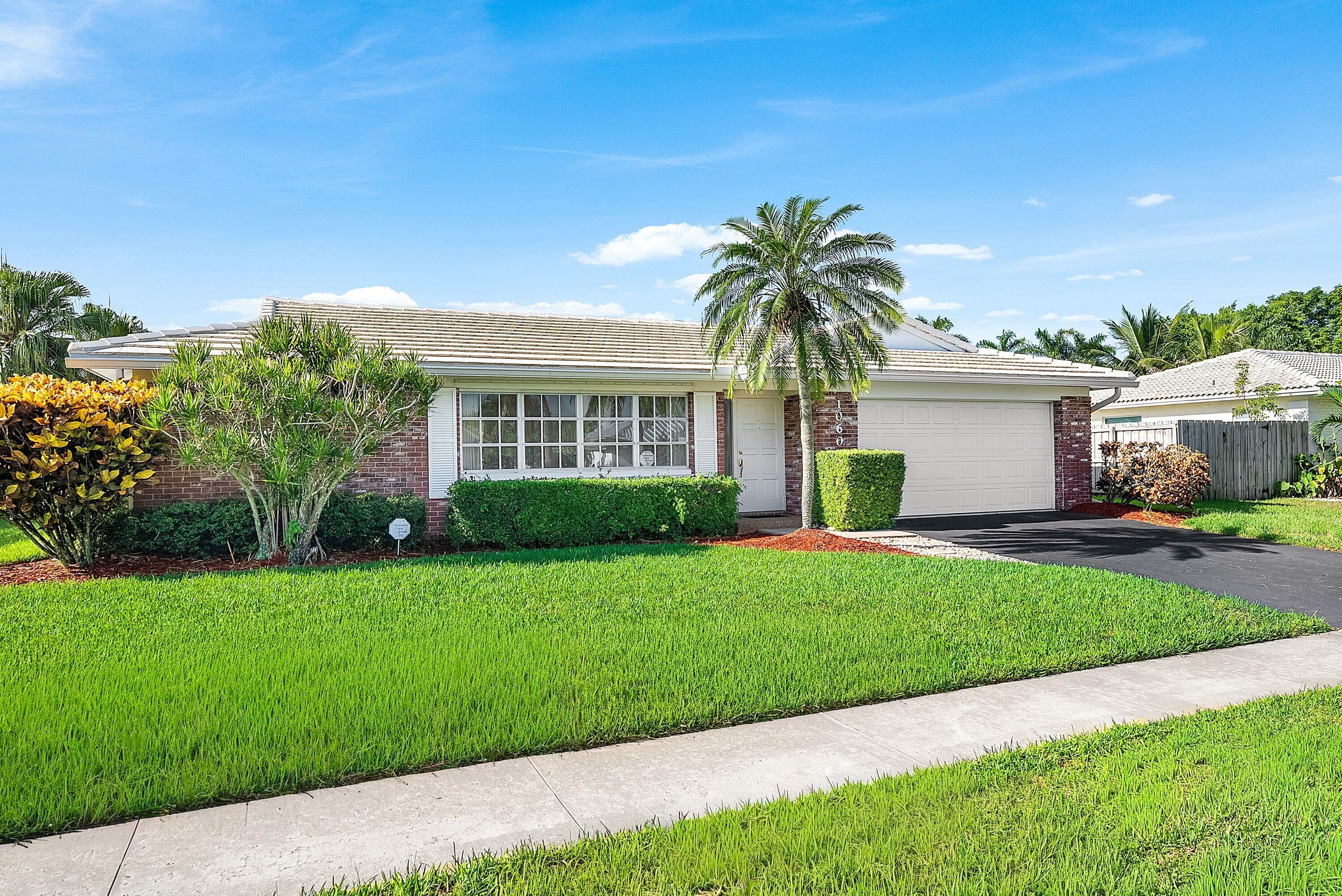 1060 NW 9th Street — Photo 2