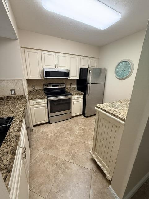 1035 LAKE SHORE Drive # 103 — Photo 3