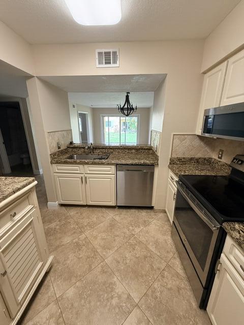 1035 LAKE SHORE Drive # 103 — Photo 4