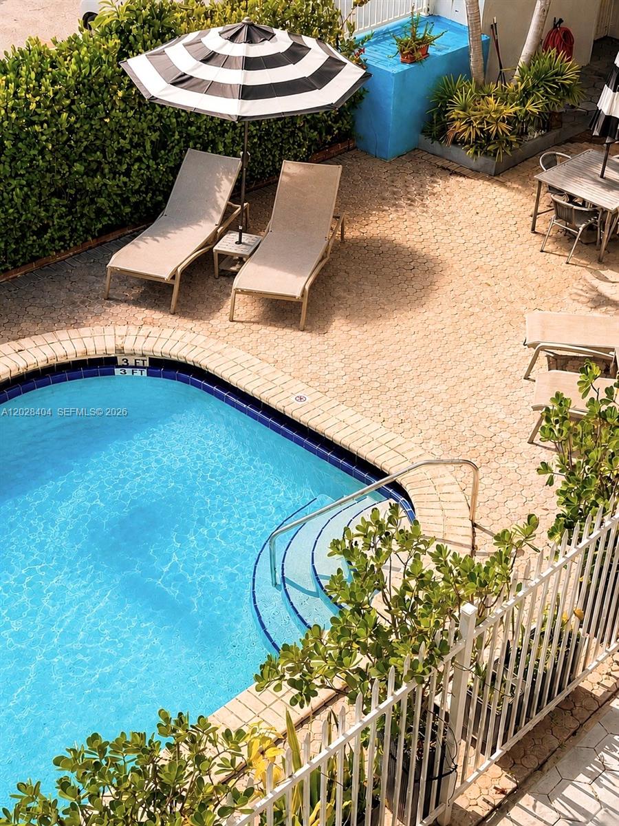 1400 Lincoln Rd # 301, Miami Beach FL 33139