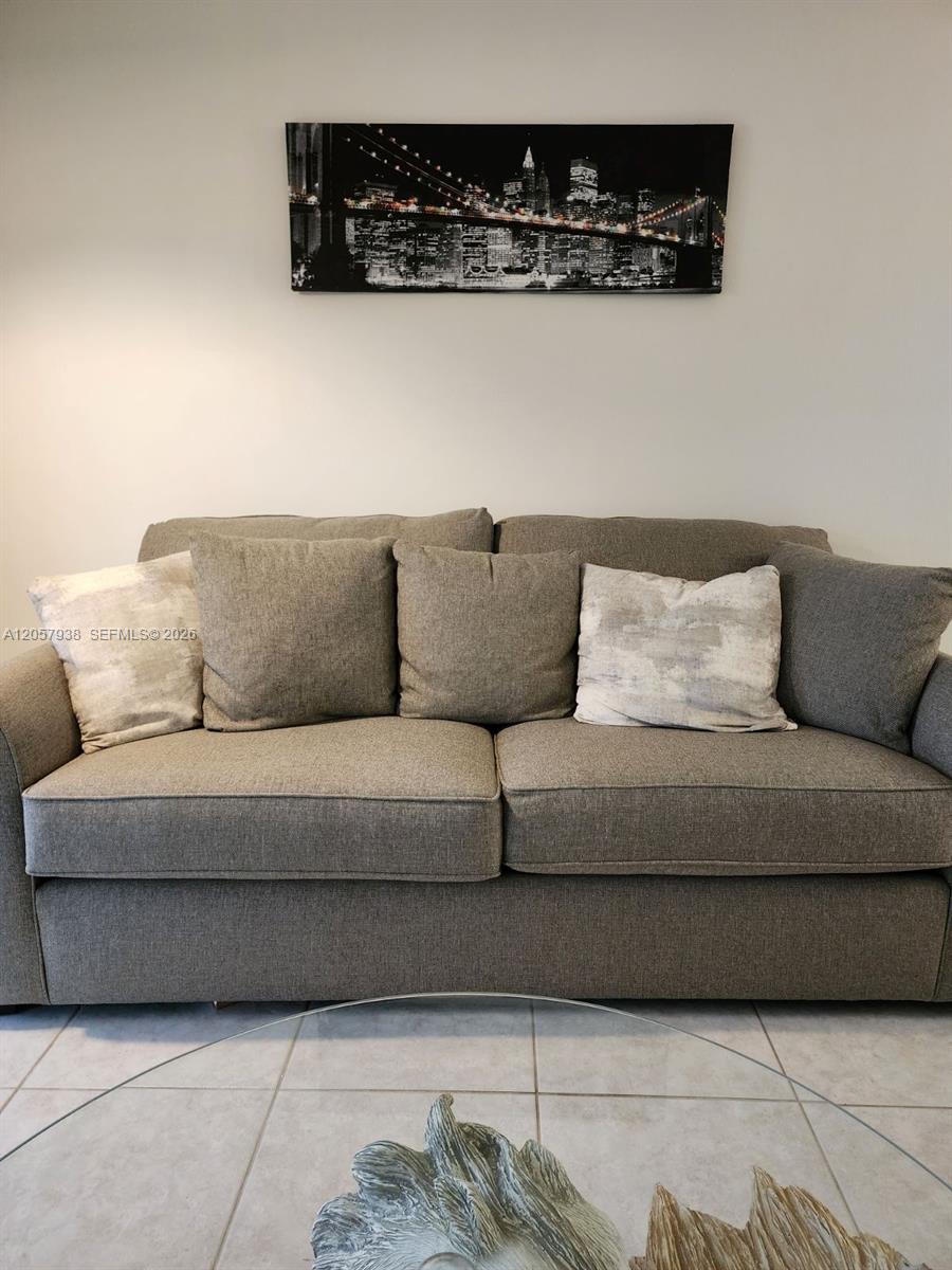 8900 Washington Blvd # 103B — Photo 3