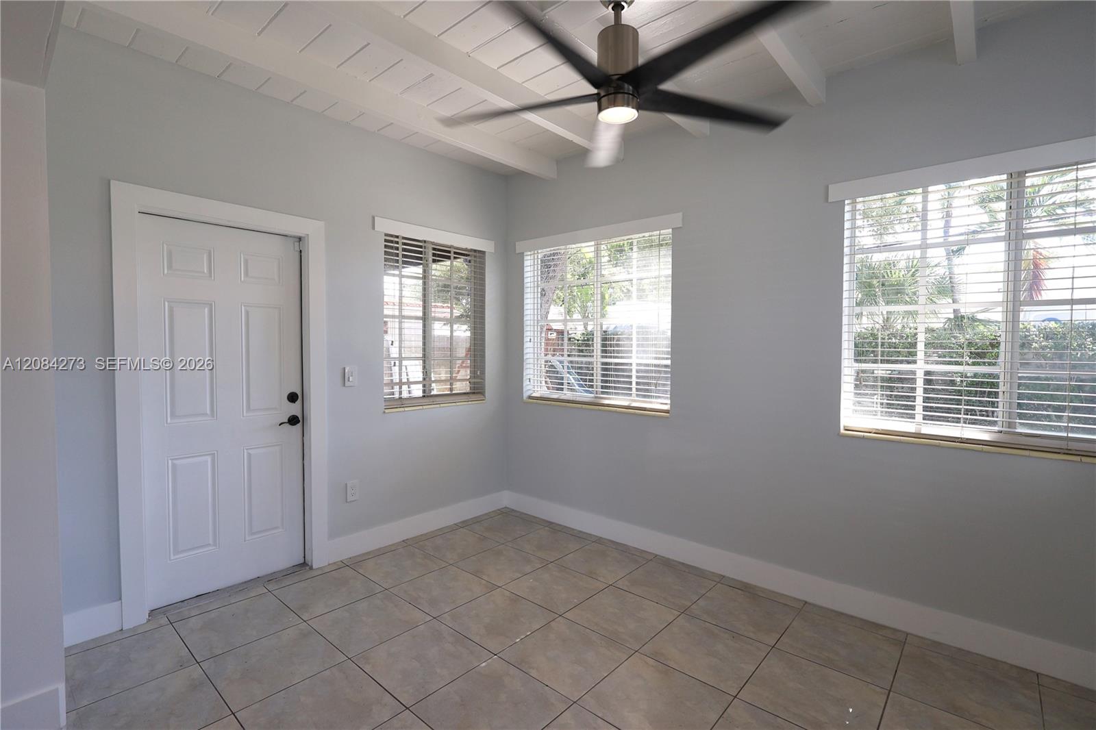 3610 SW 106th Ave — Photo 5