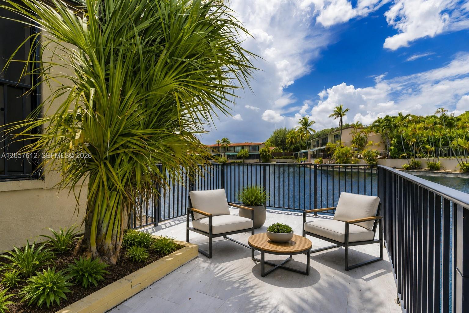 8350 Dundee Ter, Miami Lakes FL 33016